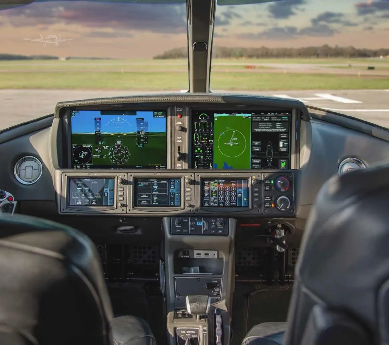 Avionics suite of a 2019 CIRRUS VISION SF50.