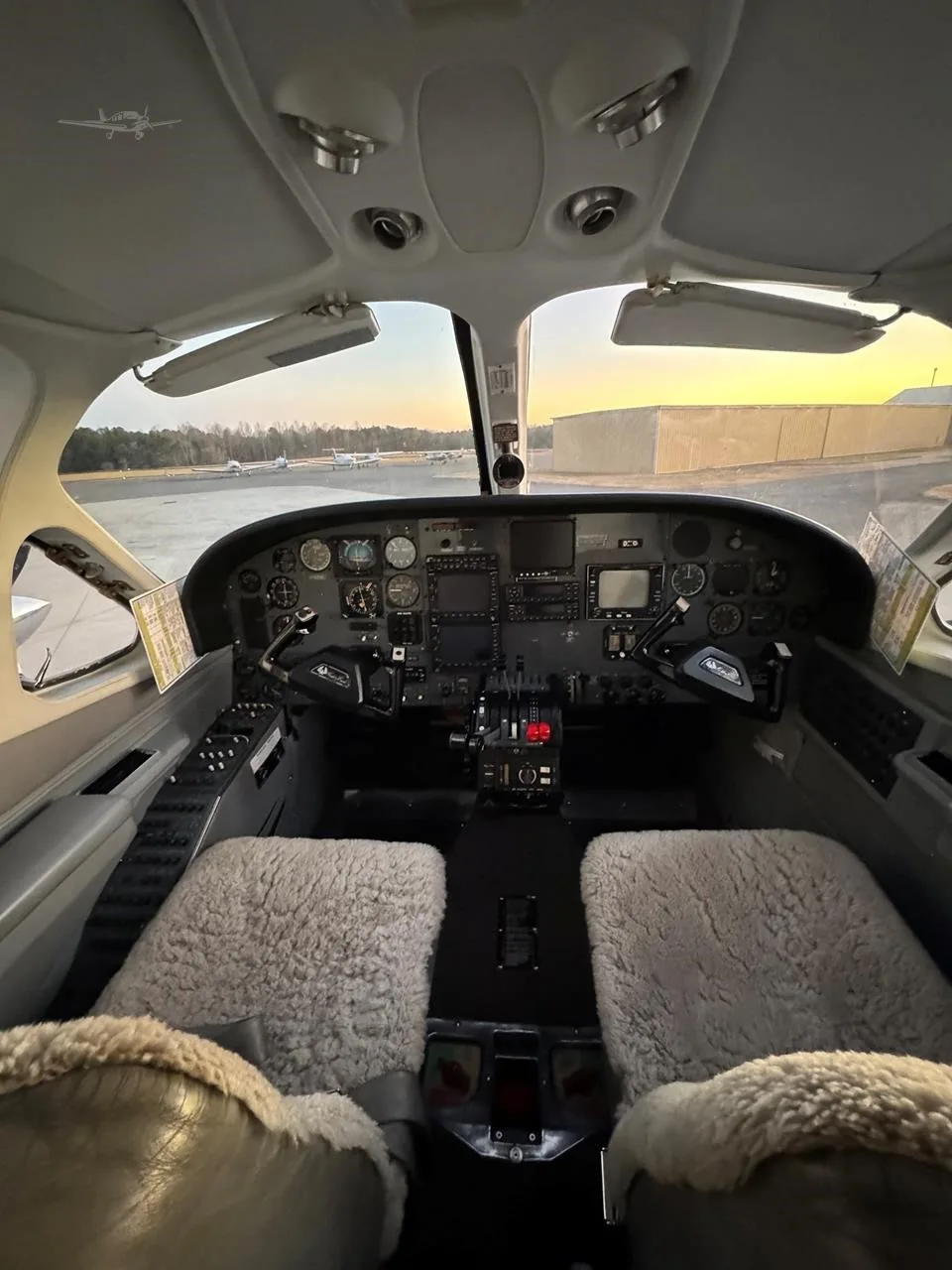 Cockpit and instrument panel of a 1982 CESSNA 421C.
