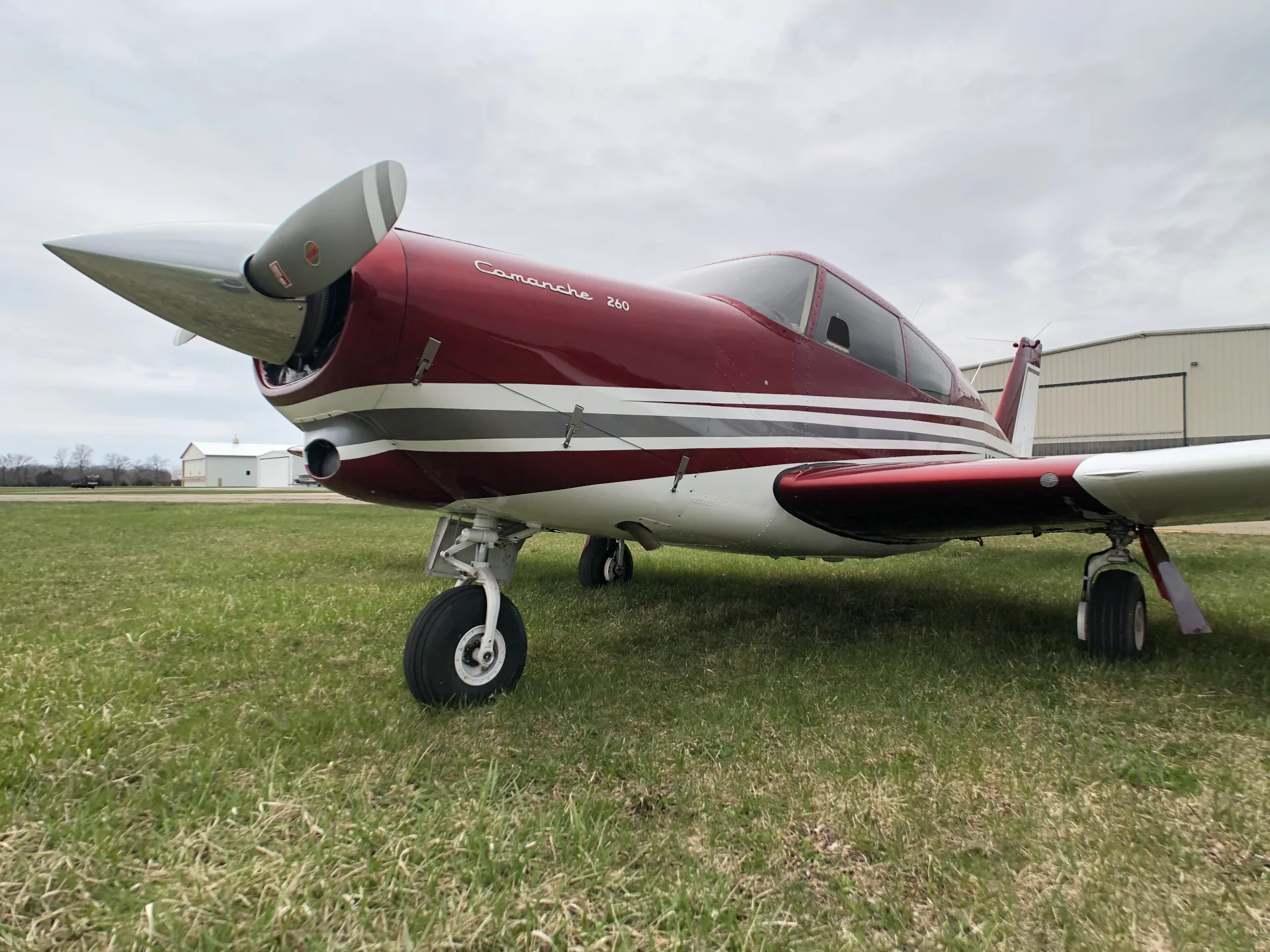 Exterior view of a 1964 Piper Comanche 260 New Scheme - Elite Air Service.