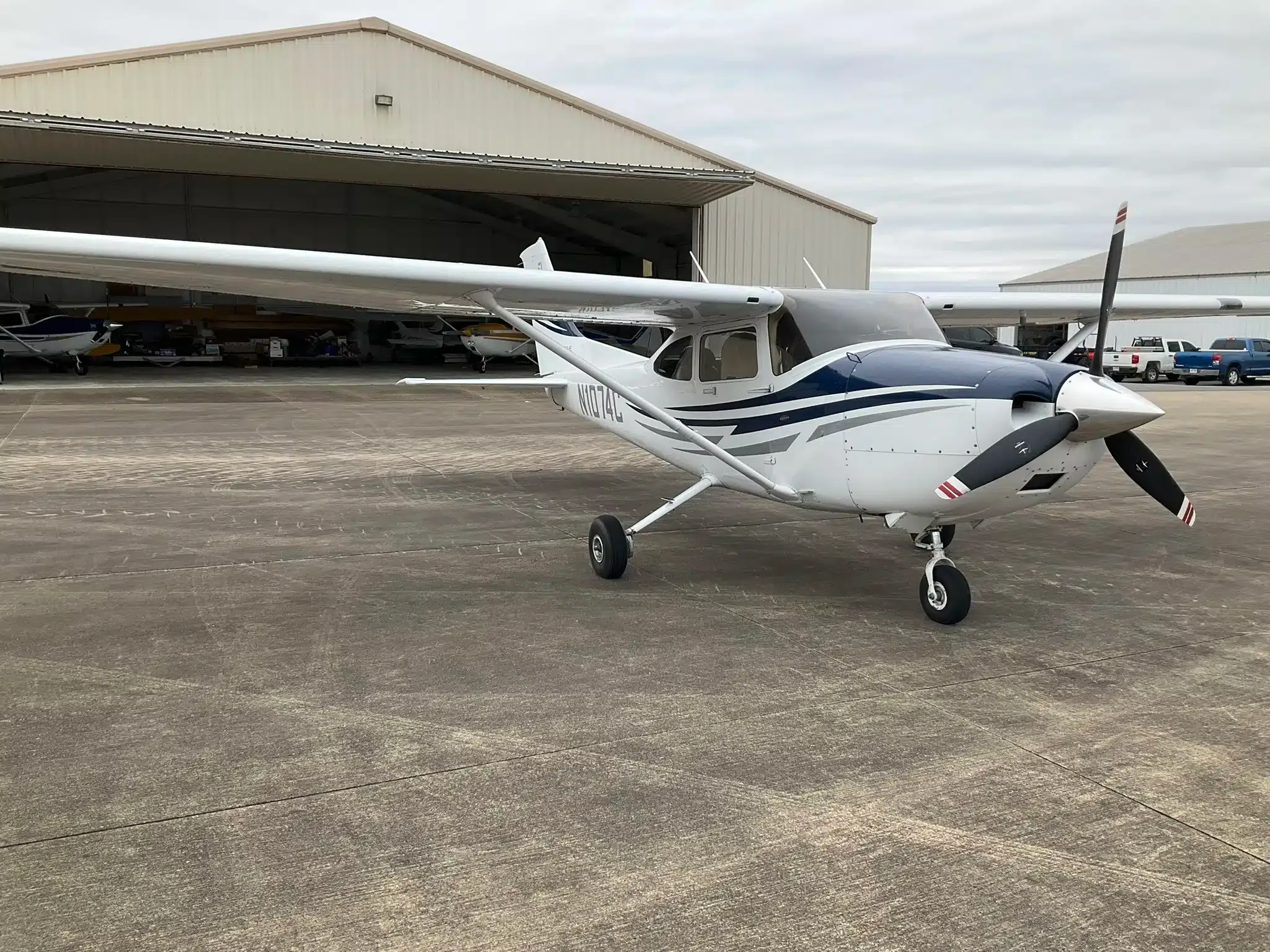 Exterior view of a 2005 Cessna 182T Skylane, N1074C.