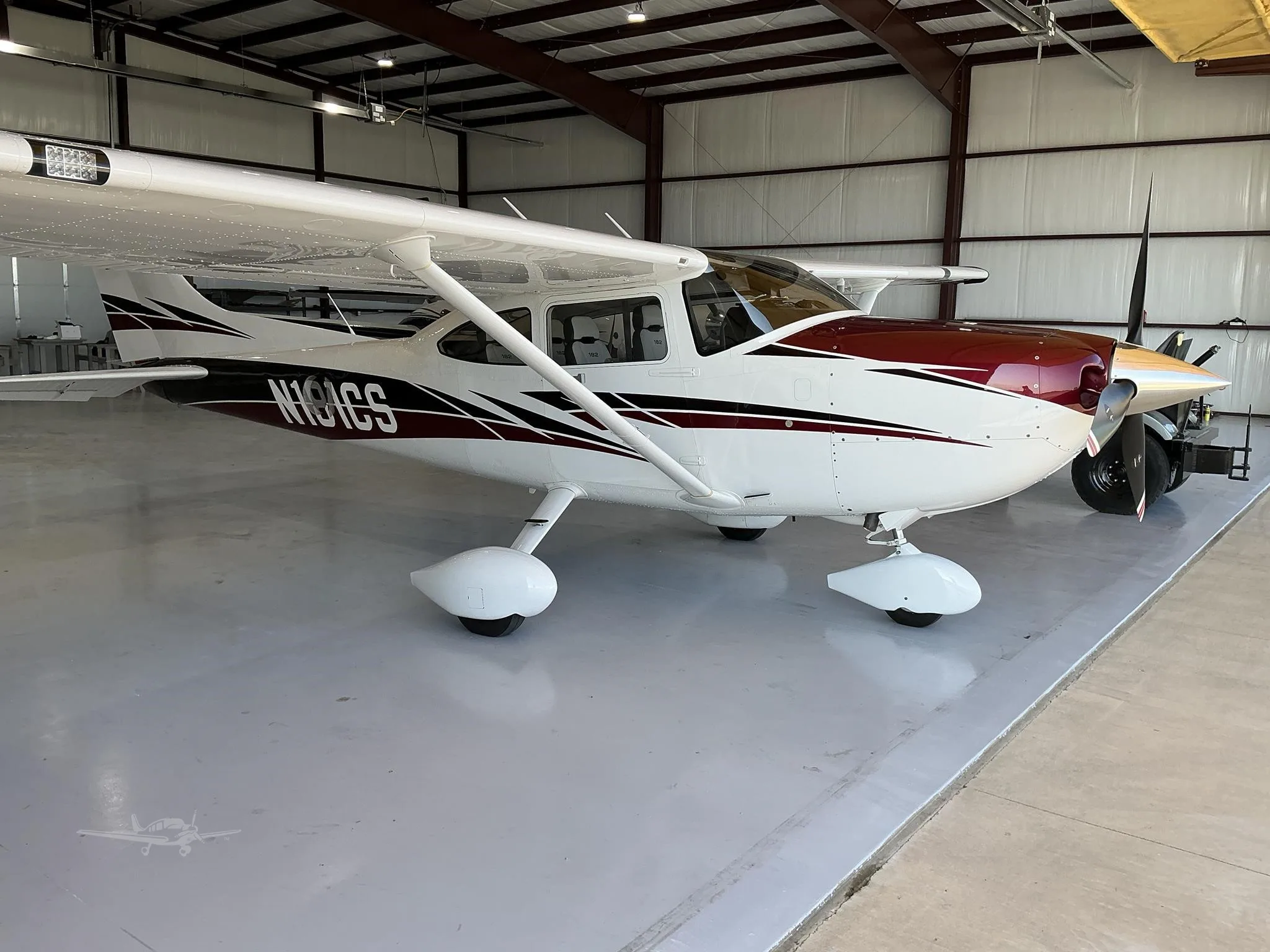 Exterior view of a 2024 CESSNA 182T SKYLANE, N181CS.