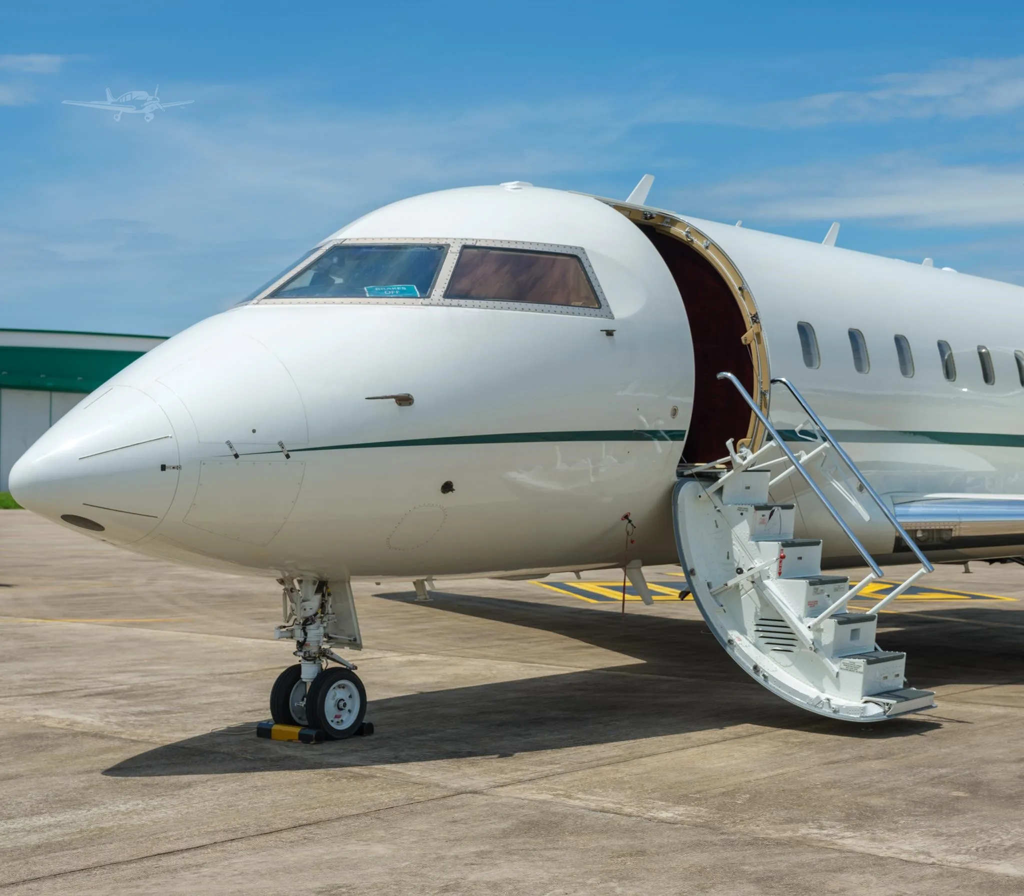 Exterior view of a 2006 BOMBARDIER CHALLENGER 604, T7-MBA8.