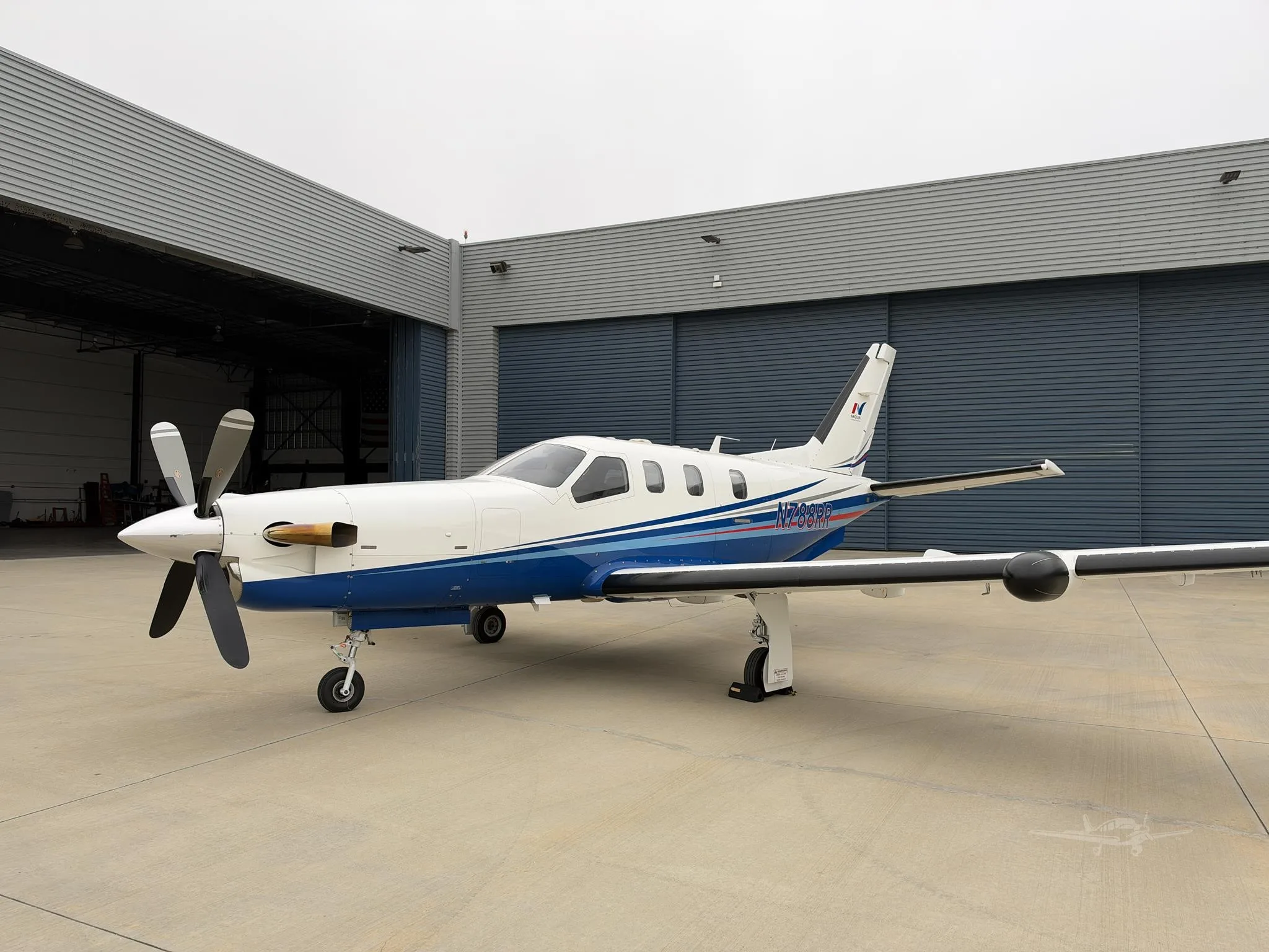 Exterior view of a 2000 DAHER TBM 700B, N788RR.