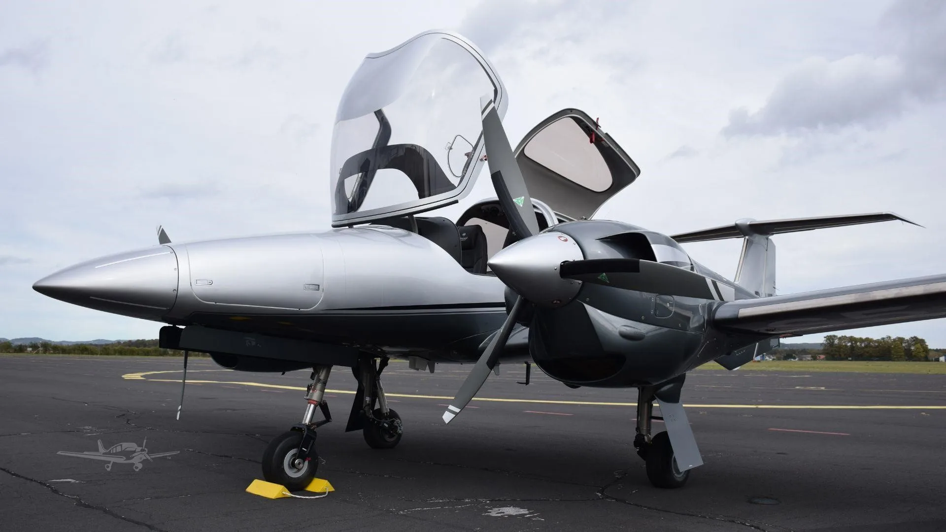 2026 DIAMOND DA42 VI