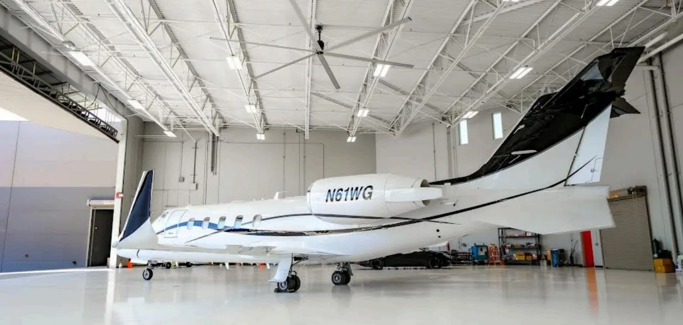 Exterior view of a 2009 LEARJET 60XR, N61WG.