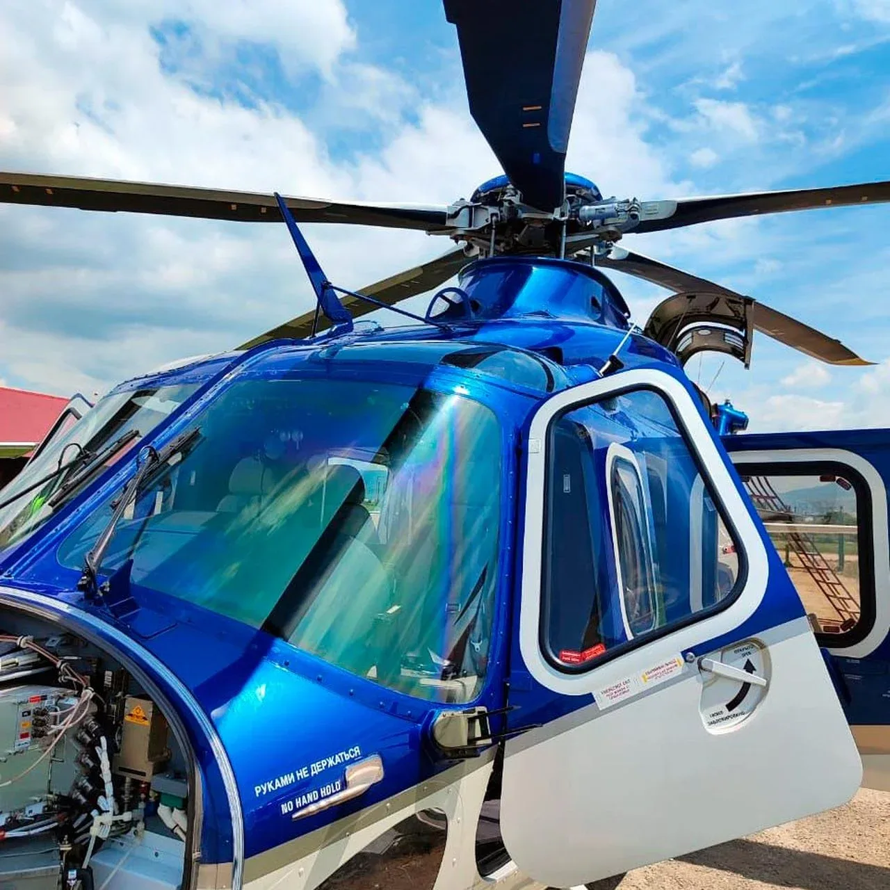 Exterior view of a 2017 Mil 8 amt transport helicopter.