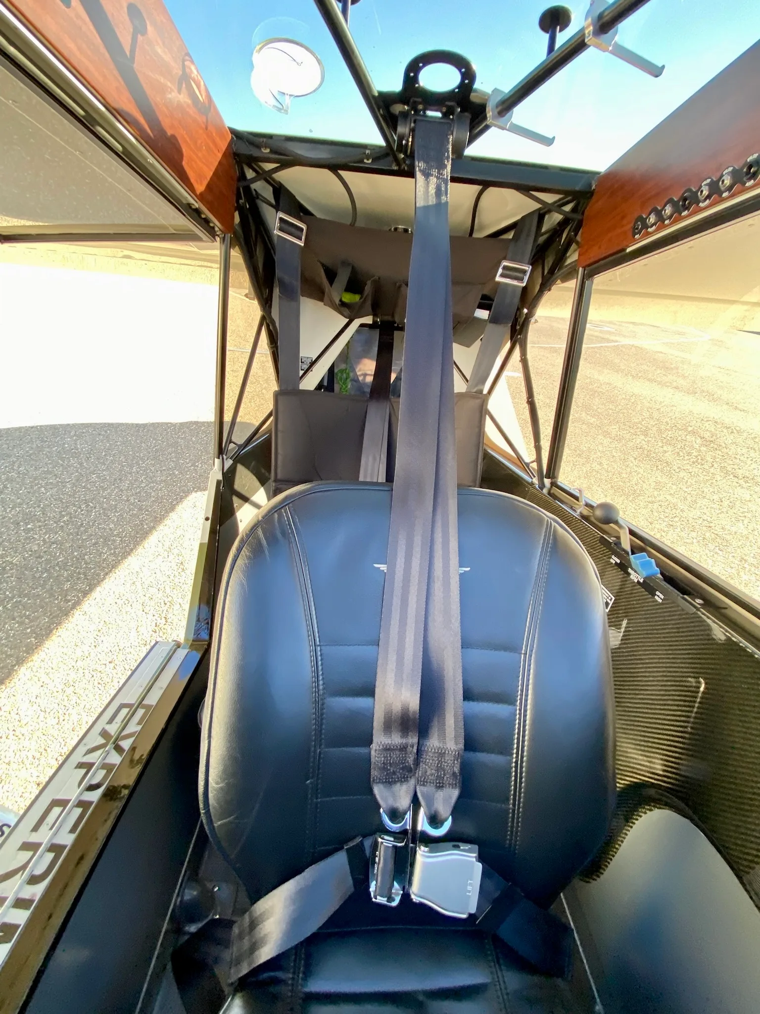 Cockpit and instrument panel of a CubCrafters.
