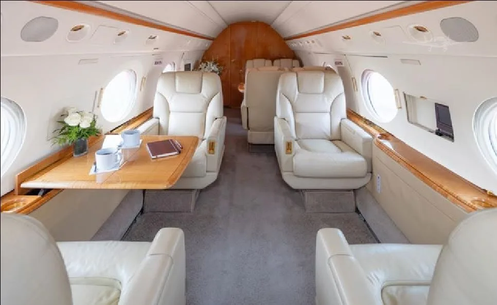 Cabin interior of a 1997 GULFSTREAM GV.