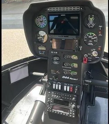 Avionics suite of a 2026 ROBINSON R44 RAVEN I.