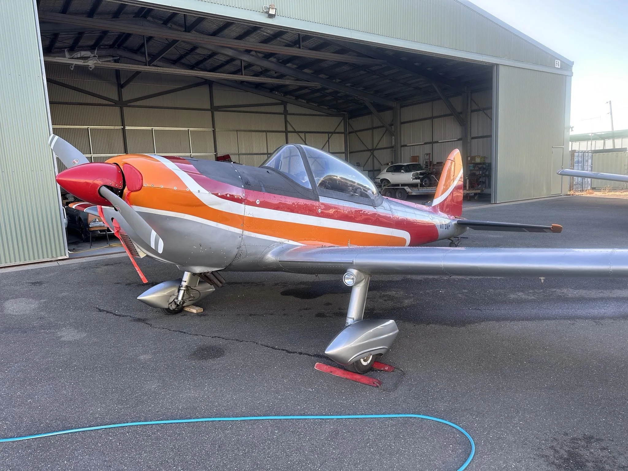 Exterior view of a 1951 DEHAVILLAND DHC-1 SUPER CHIPMUNK.
