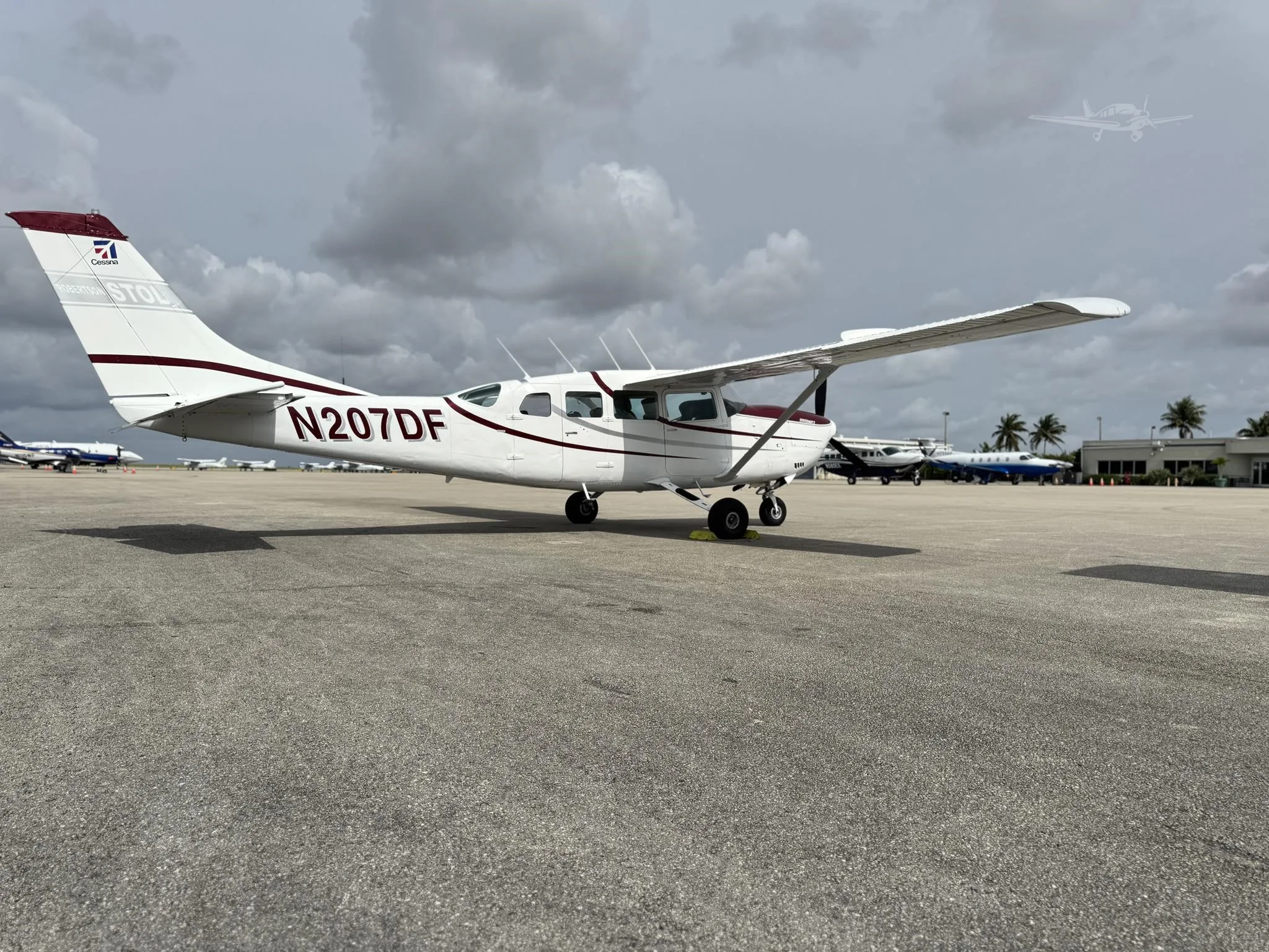 Exterior view of a 1978 CESSNA TURBO 207, N207DF.
