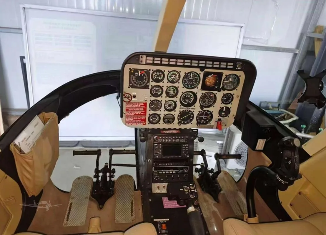 Cockpit and instrument panel of a 2008 BELL 206L-4.