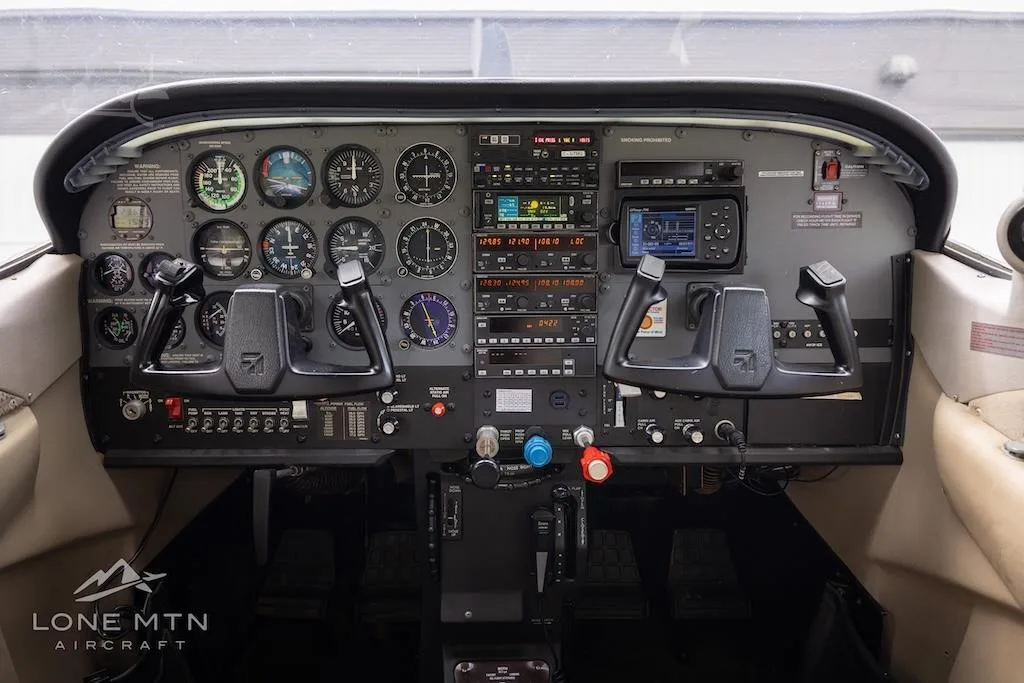 C-gtmq - 1999 Cessna 206H Stationair