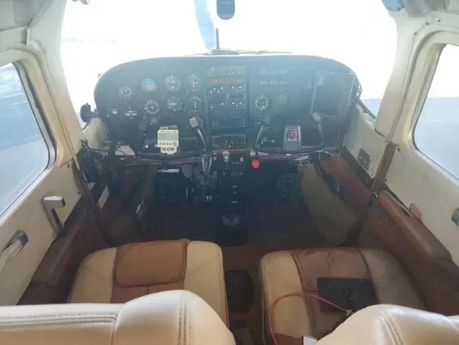 Cockpit and instrument panel of a 1980 Cessna TR182.