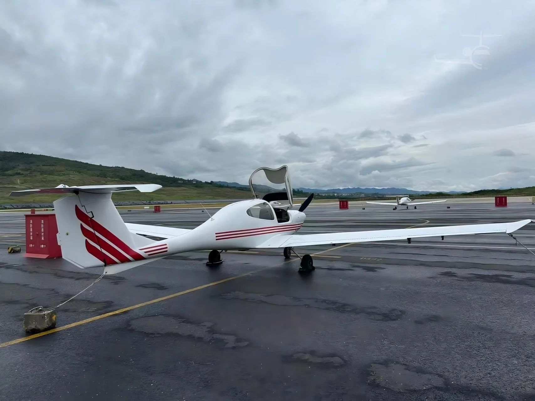 B-9184 - 2007 Diamond DA40 180 Star