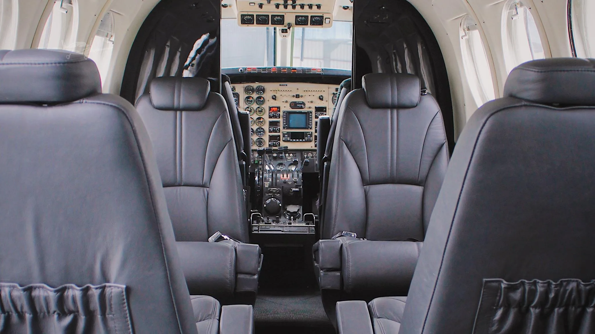 Cabin interior of a 1997 BEECHCRAFT KING AIR C90B.