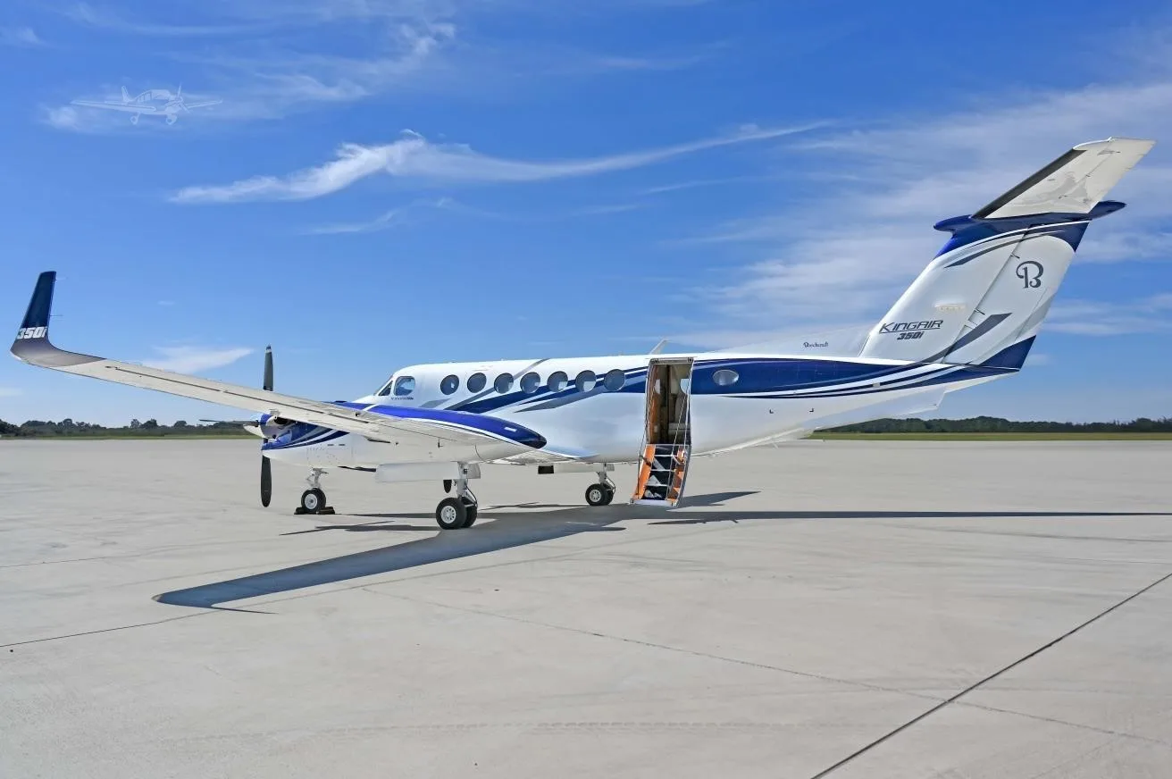 Exterior view of a 2016 BEECHCRAFT KING AIR 350I.