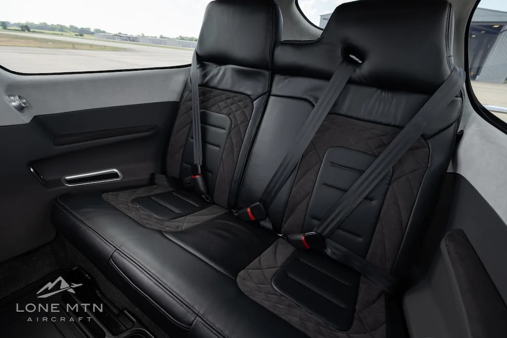 Cabin interior of a 2025 Cirrus SR22T G7+.