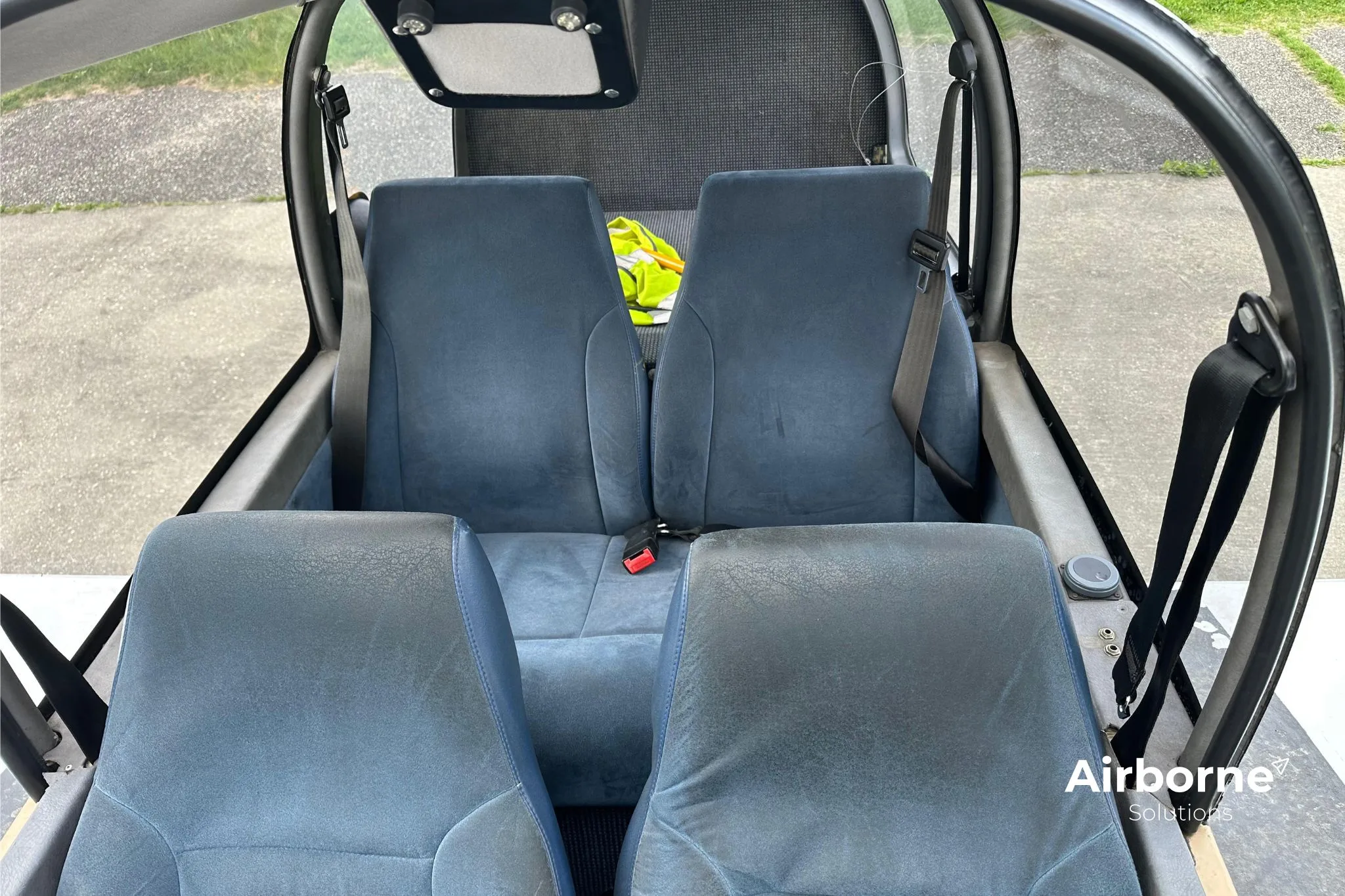 Cabin interior of a 1989 Robin DR-400 180 Regent.