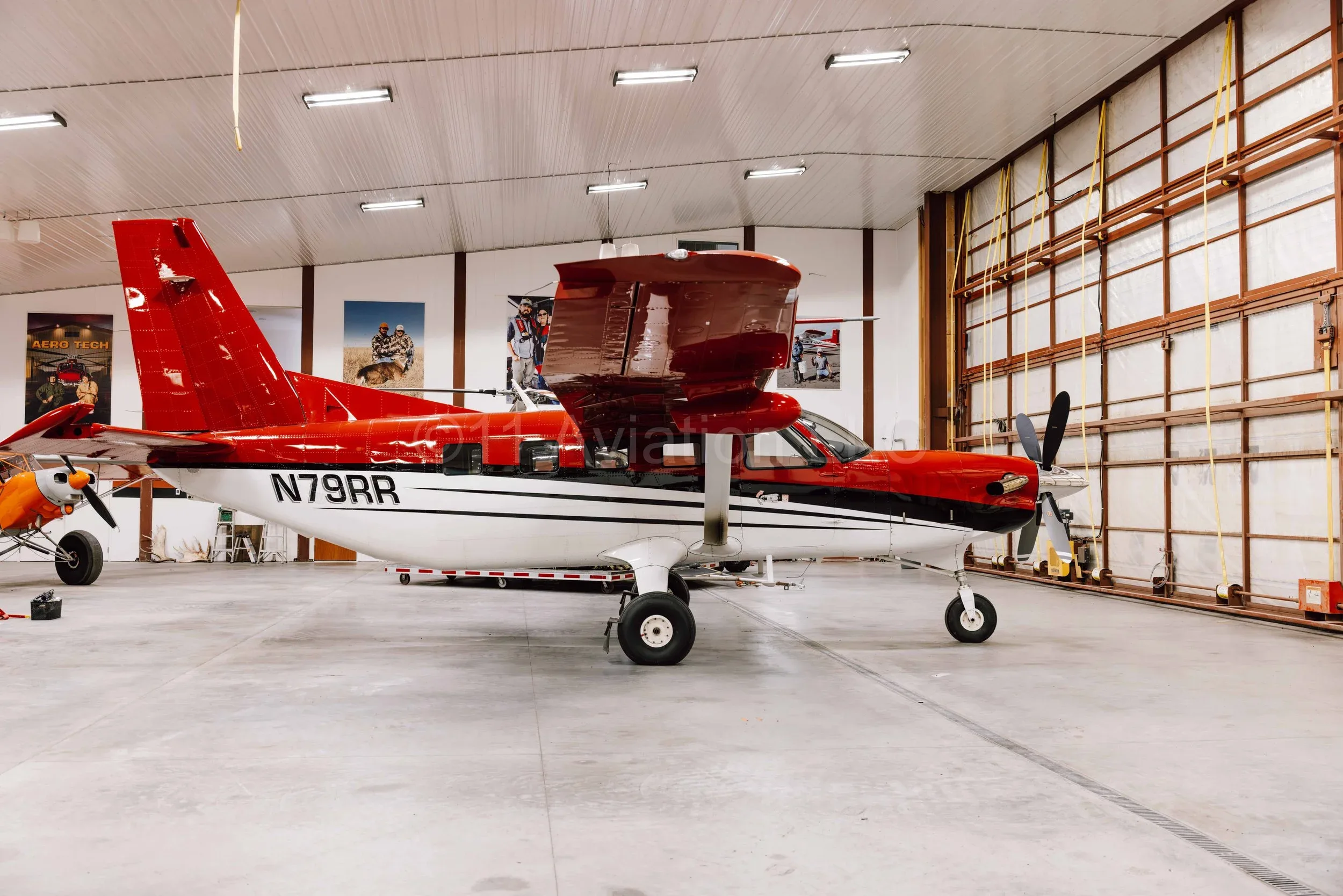 Exterior view of a 2013 HARTZELL Kodiak 100 (Legacy), N79RR.