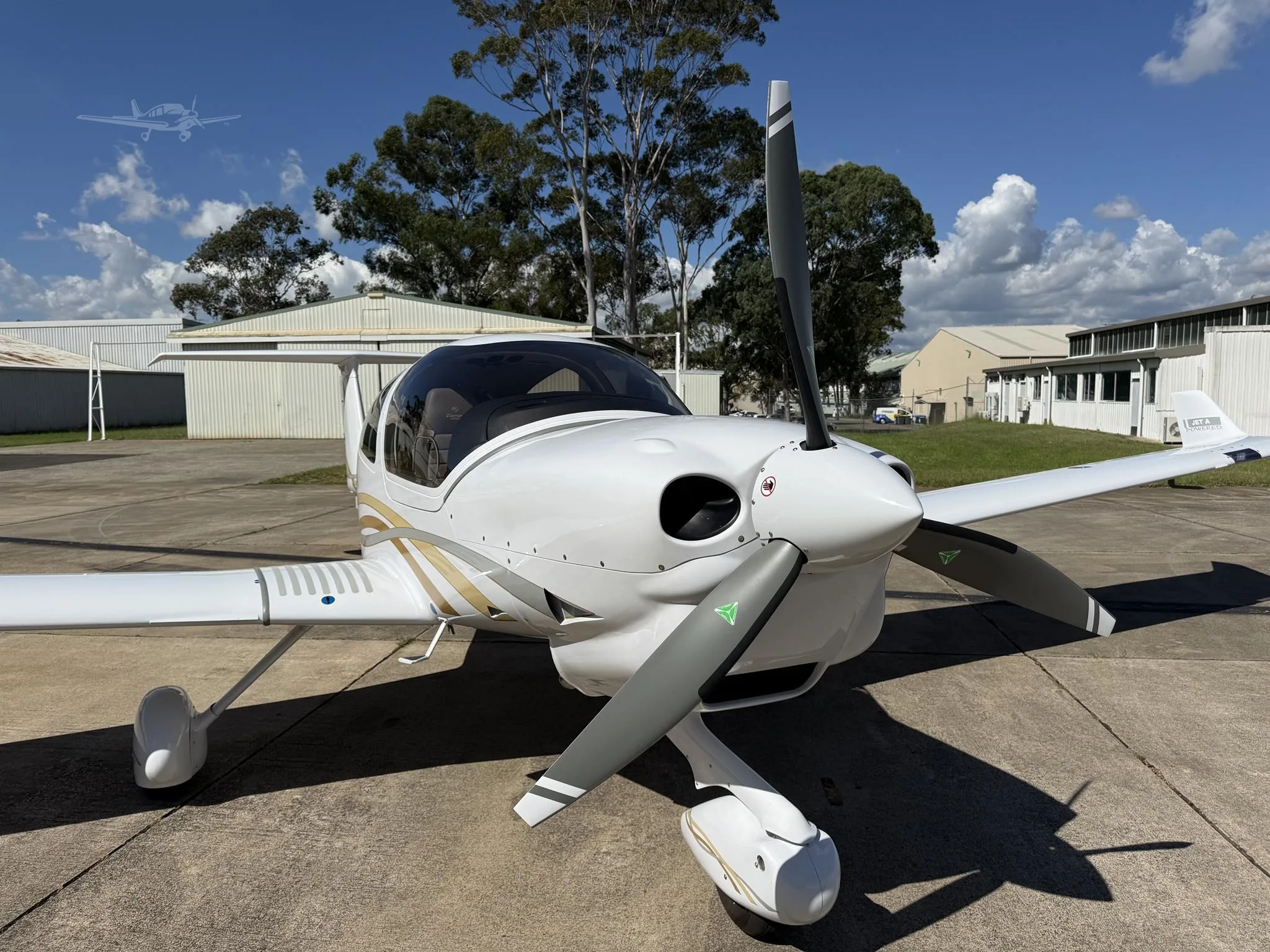 Exterior view of a 2026 DIAMOND DA40 NG, VH-88U.