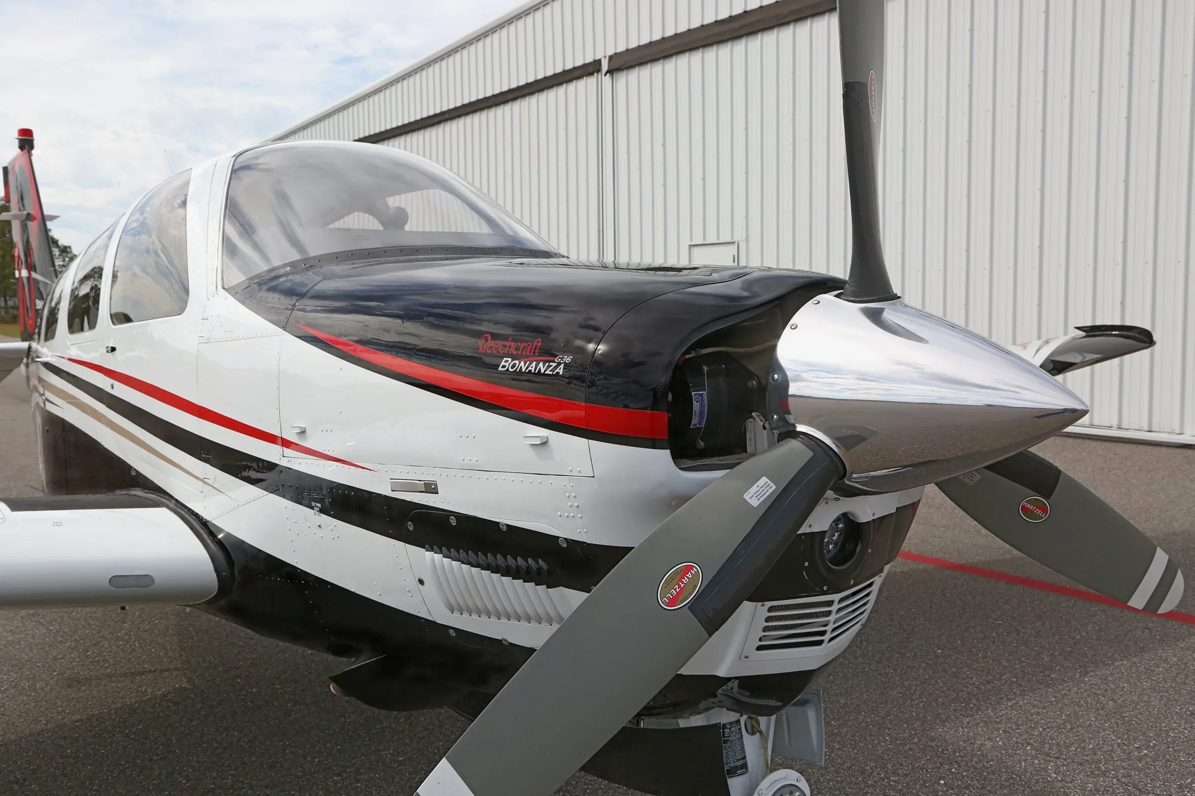 Exterior view of a 2009 Beechcraft G36 BONANZA w G1000Nxi.