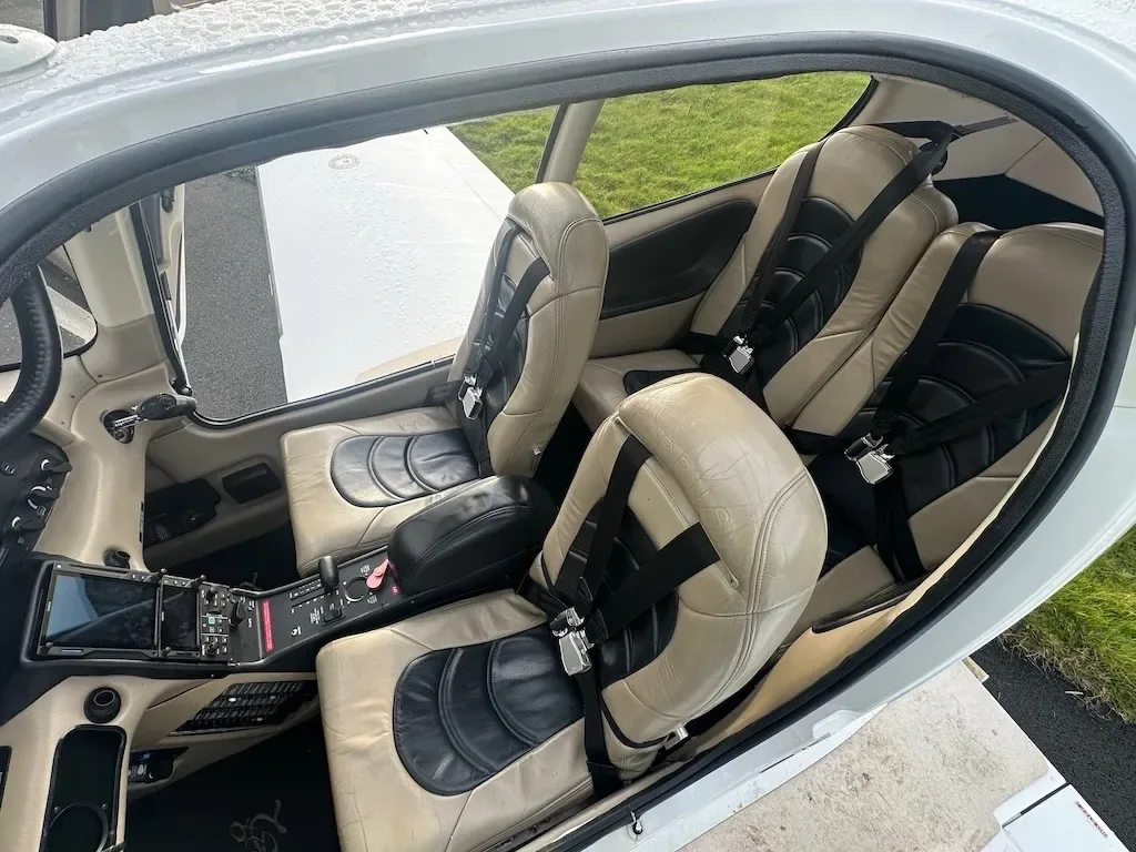 2004 Cirrus SR22-G2