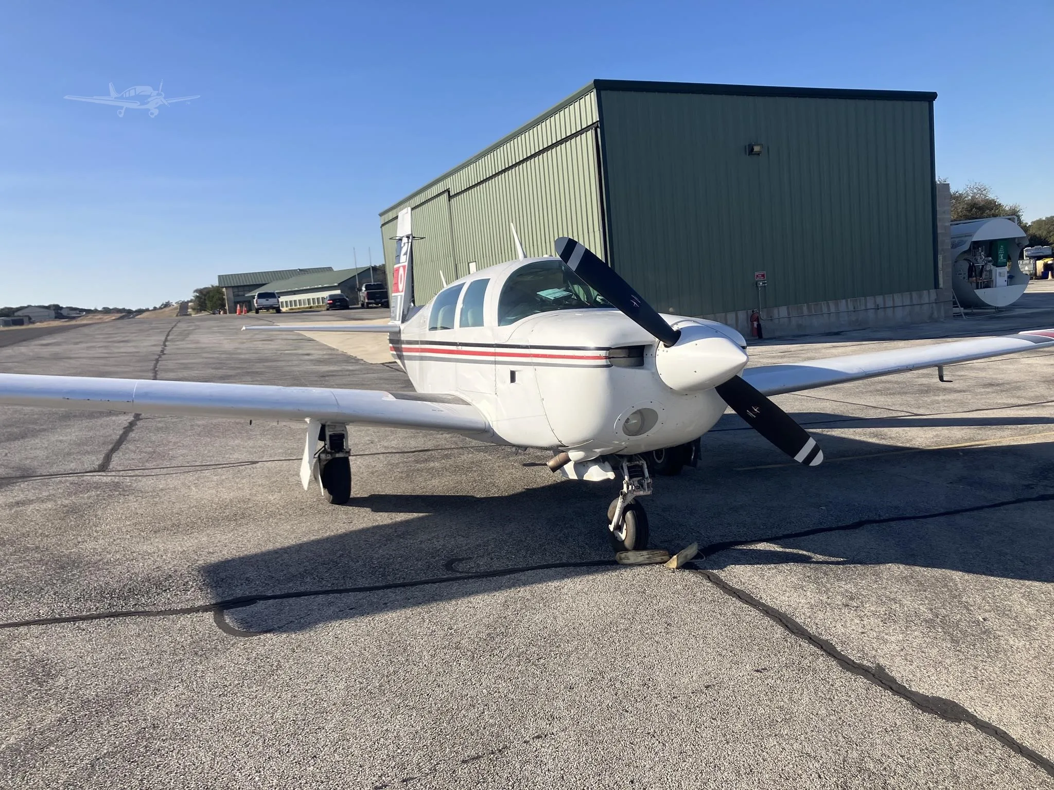 1982 Mooney M20J 201