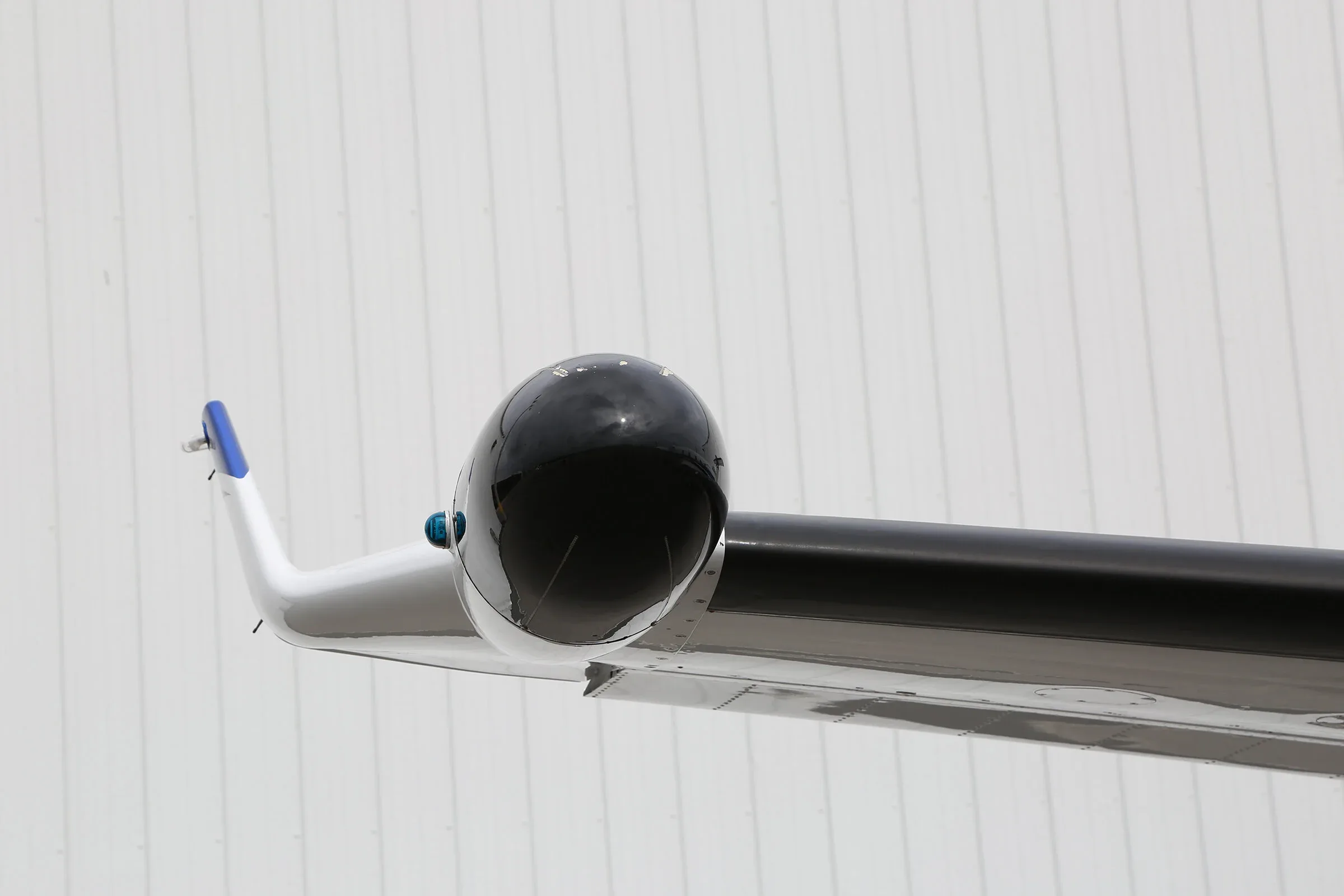 Engine detail of a 1999 Pilatus PC-12/45.