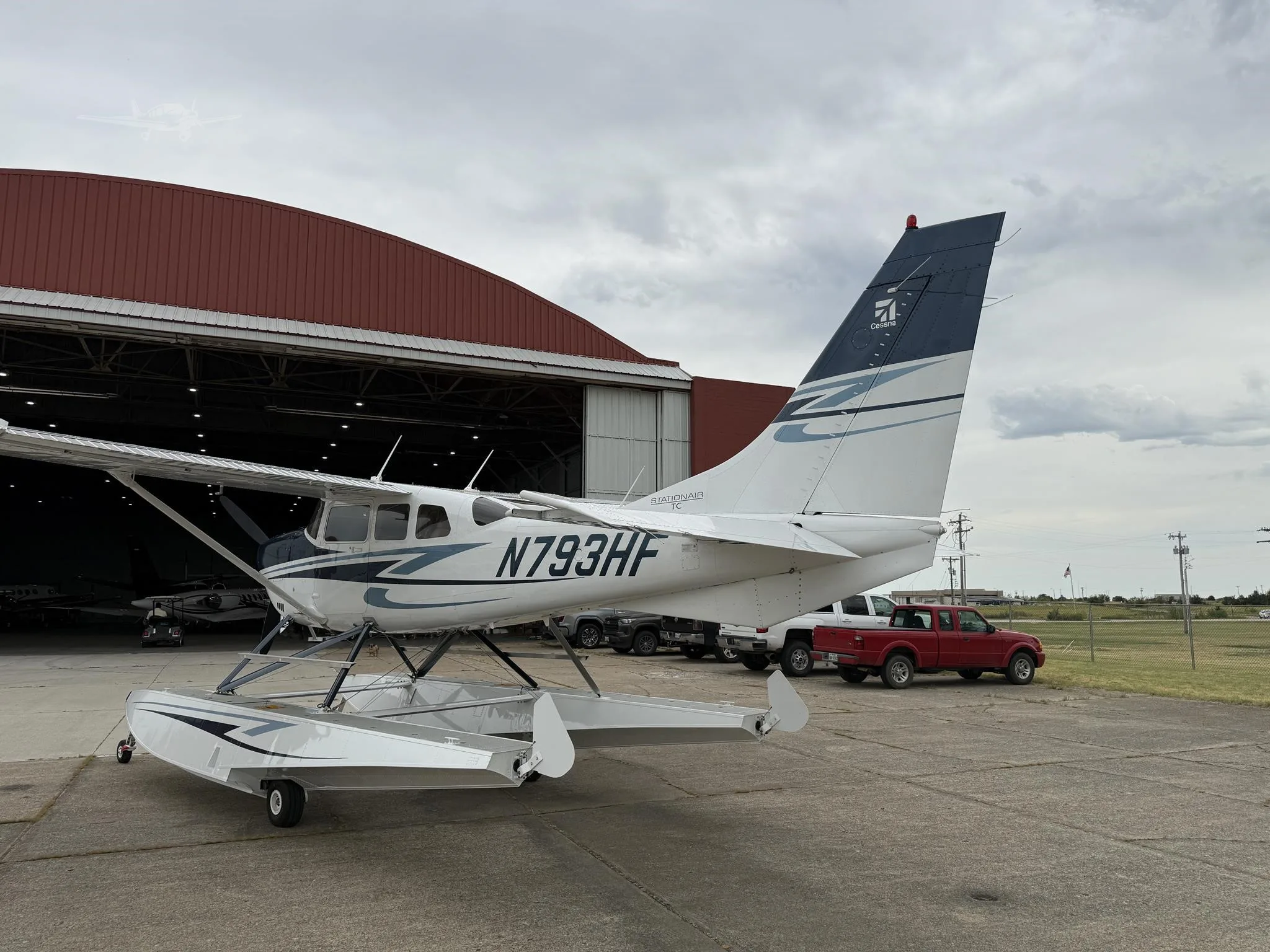 Exterior view of a 2007 CESSNA TURBO 206H AMPHIBIAN, N793HF.