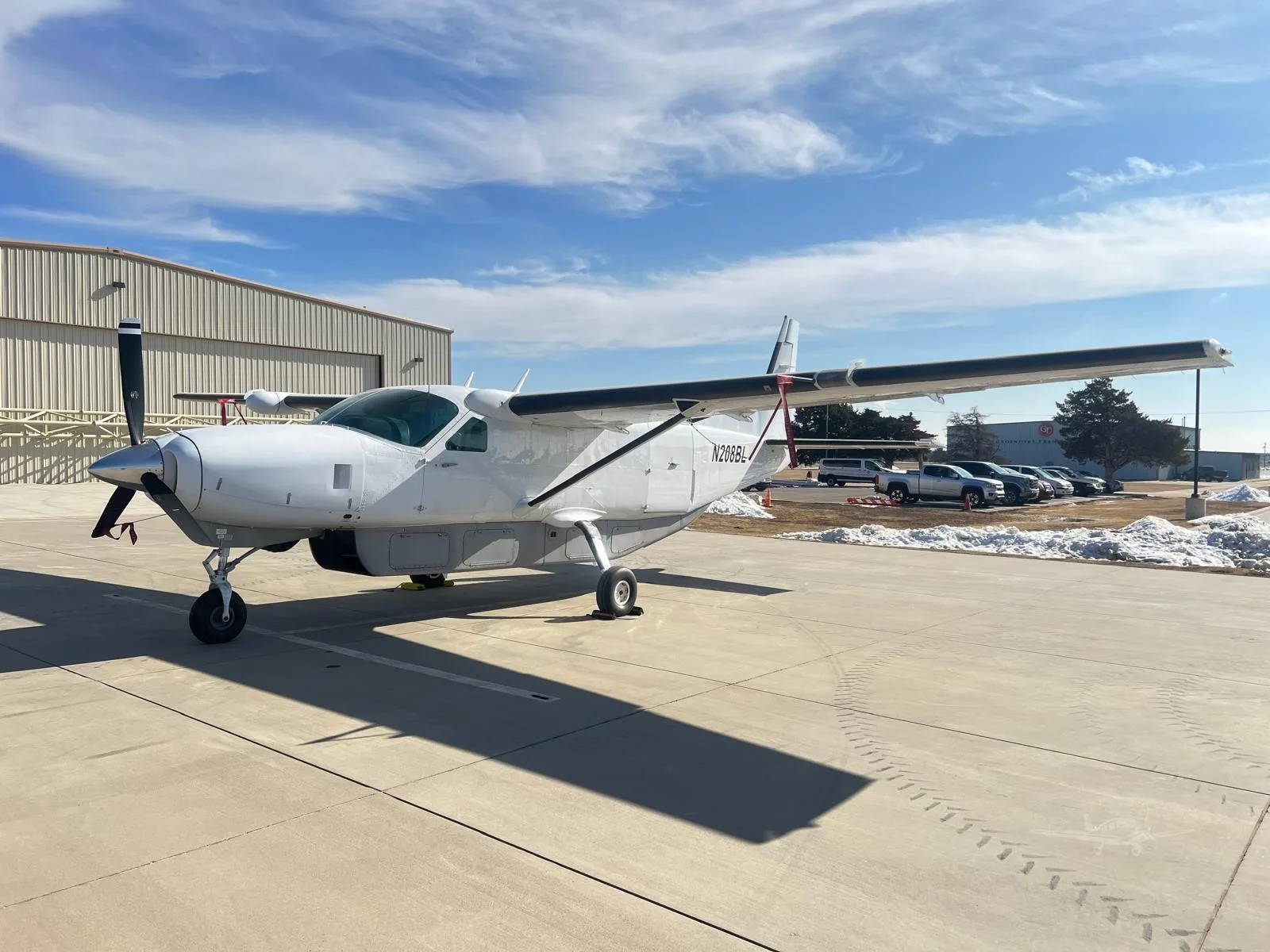 Exterior view of a 1989 CESSNA 208B SUPER CARGOMASTER, N208BL.