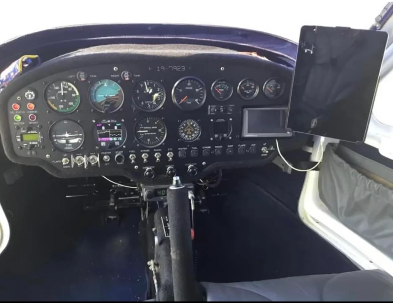Cockpit and instrument panel of a 2011 JABIRU J200.