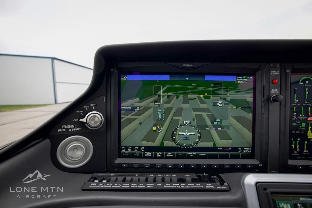 Cockpit and instrument panel of a 2024 Cirrus SR22T G7 GTS.