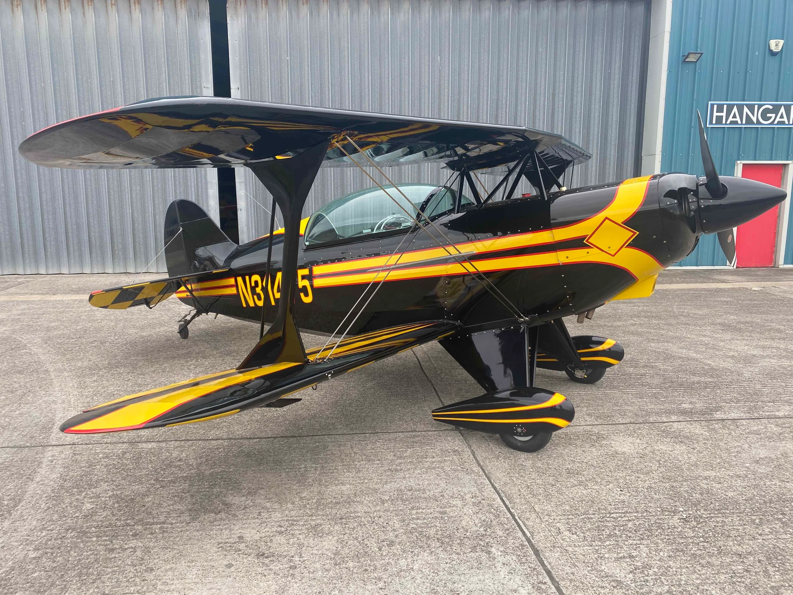 Exterior view of a 1944 de Havilland DA-82A Tiger Moth.
