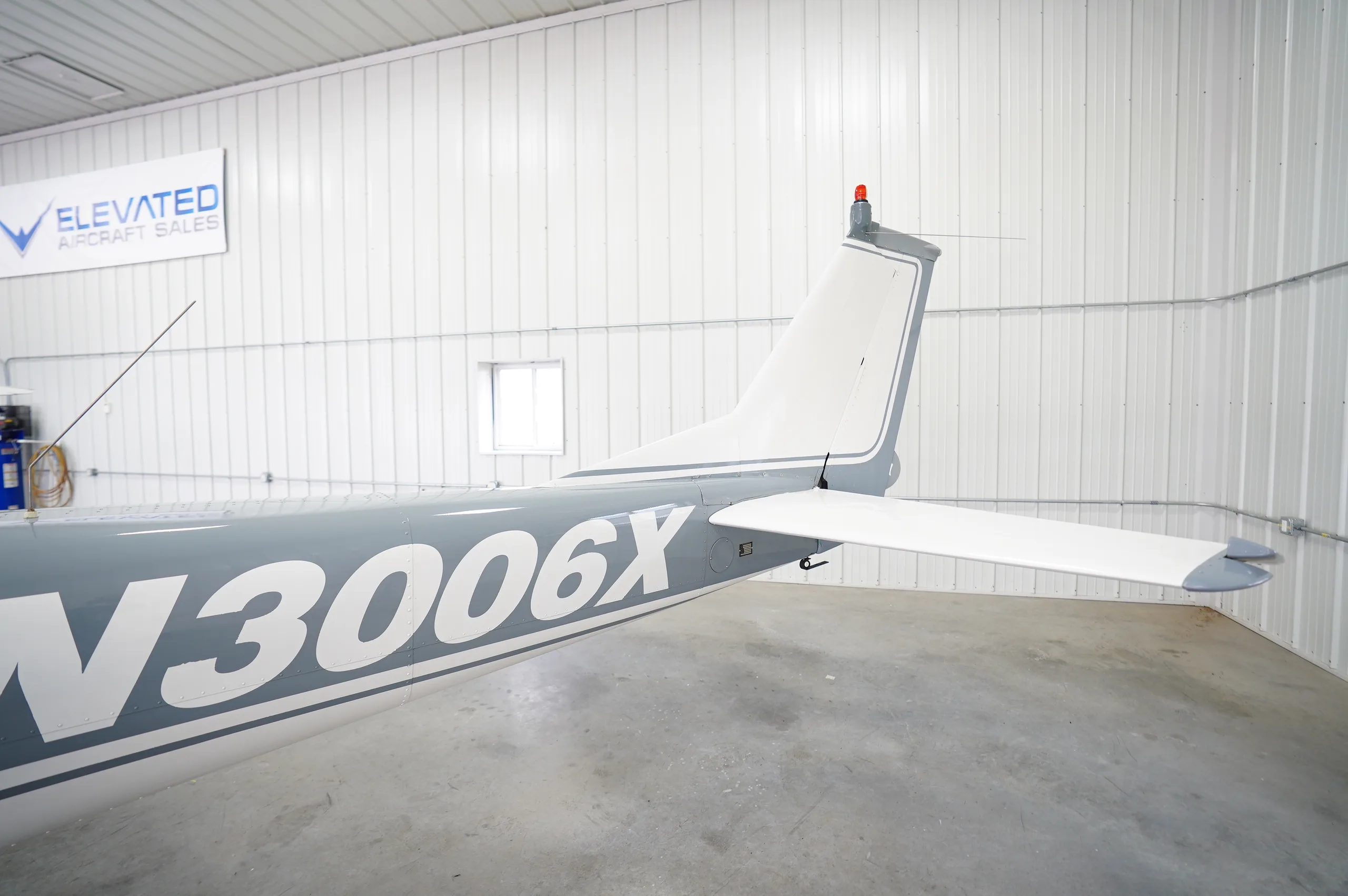 Exterior view of a Cessna 150F, N3006X.