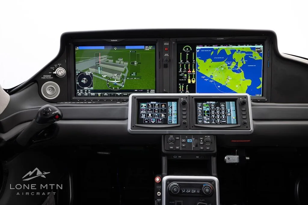 Avionics suite of a 2024 Cirrus SR22 G7 GTS.