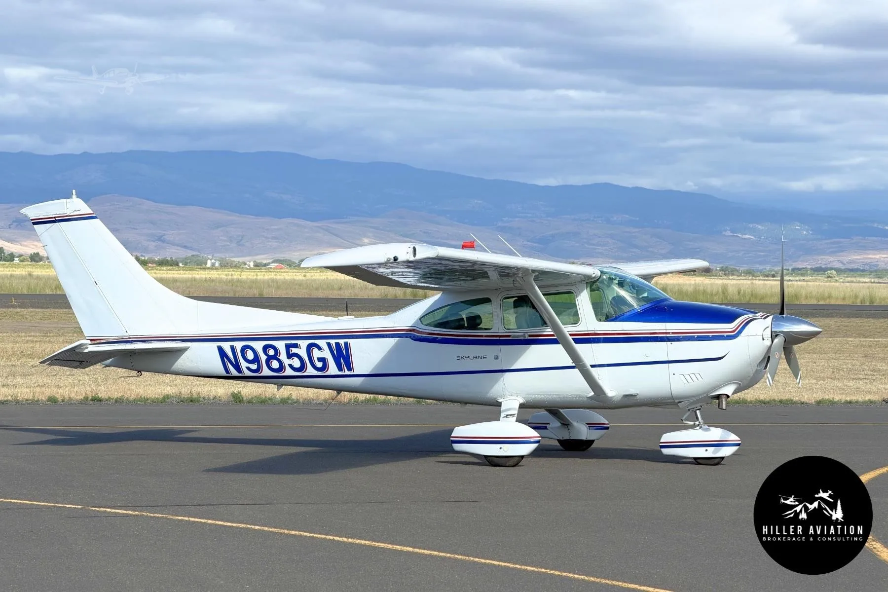 Exterior view of a 1985 CESSNA 182R SKYLANE, N985GW.