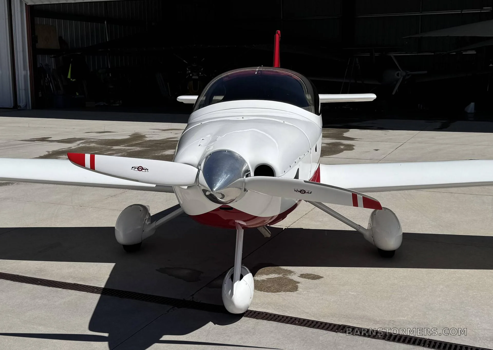 Exterior view of a aircraft.