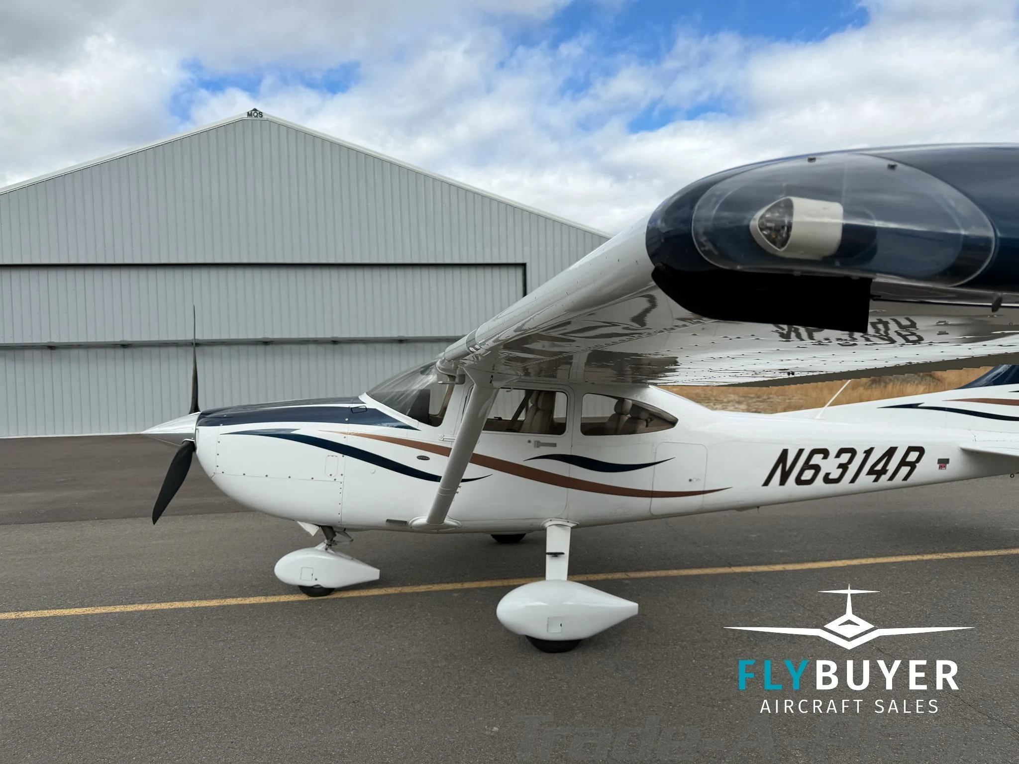 Exterior view of a 2008 CESSNA T182T SKYLANE, N6314R.