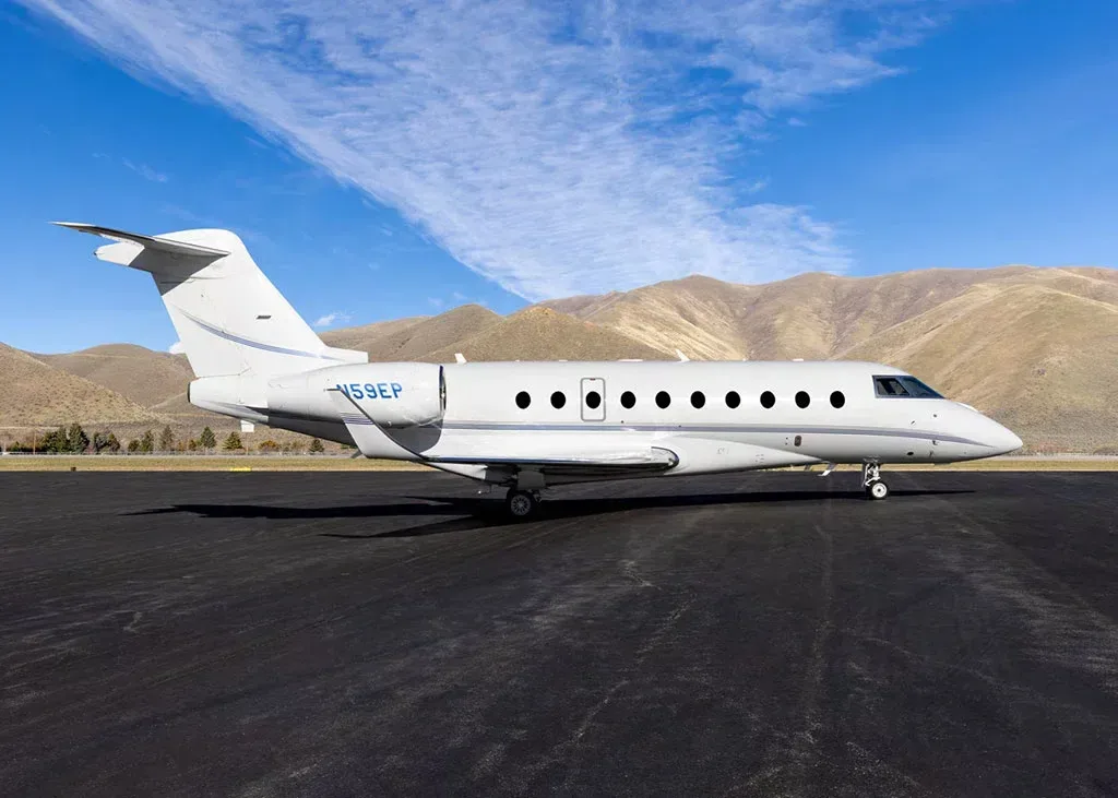 Cabin interior of a 2014 Gulfstream G280.