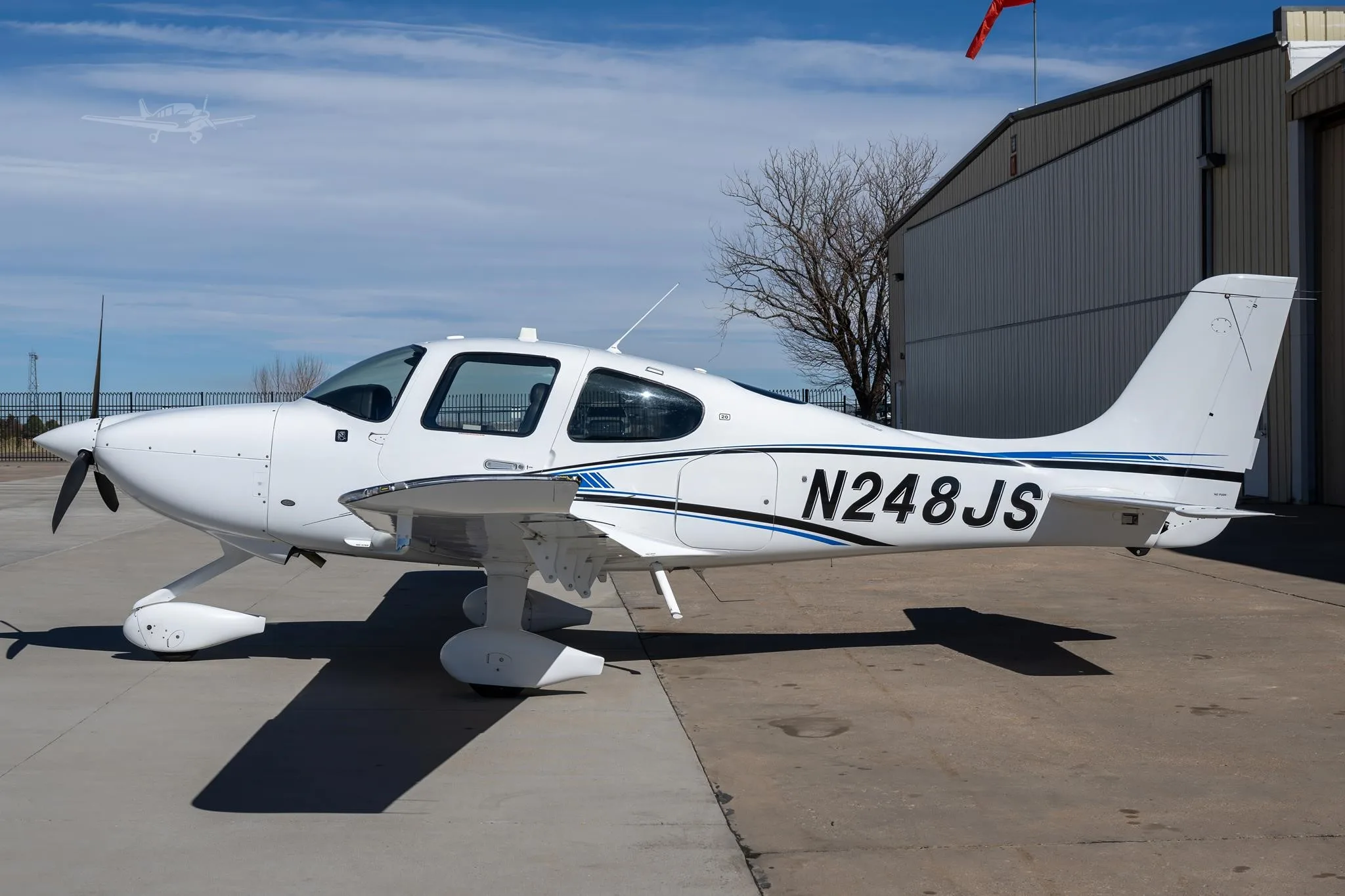 Exterior view of a 2020 CIRRUS SR20-G6, N248JS.