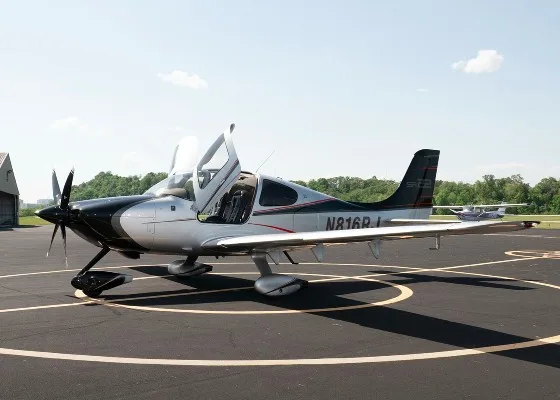 2001 Cirrus SR22 G1