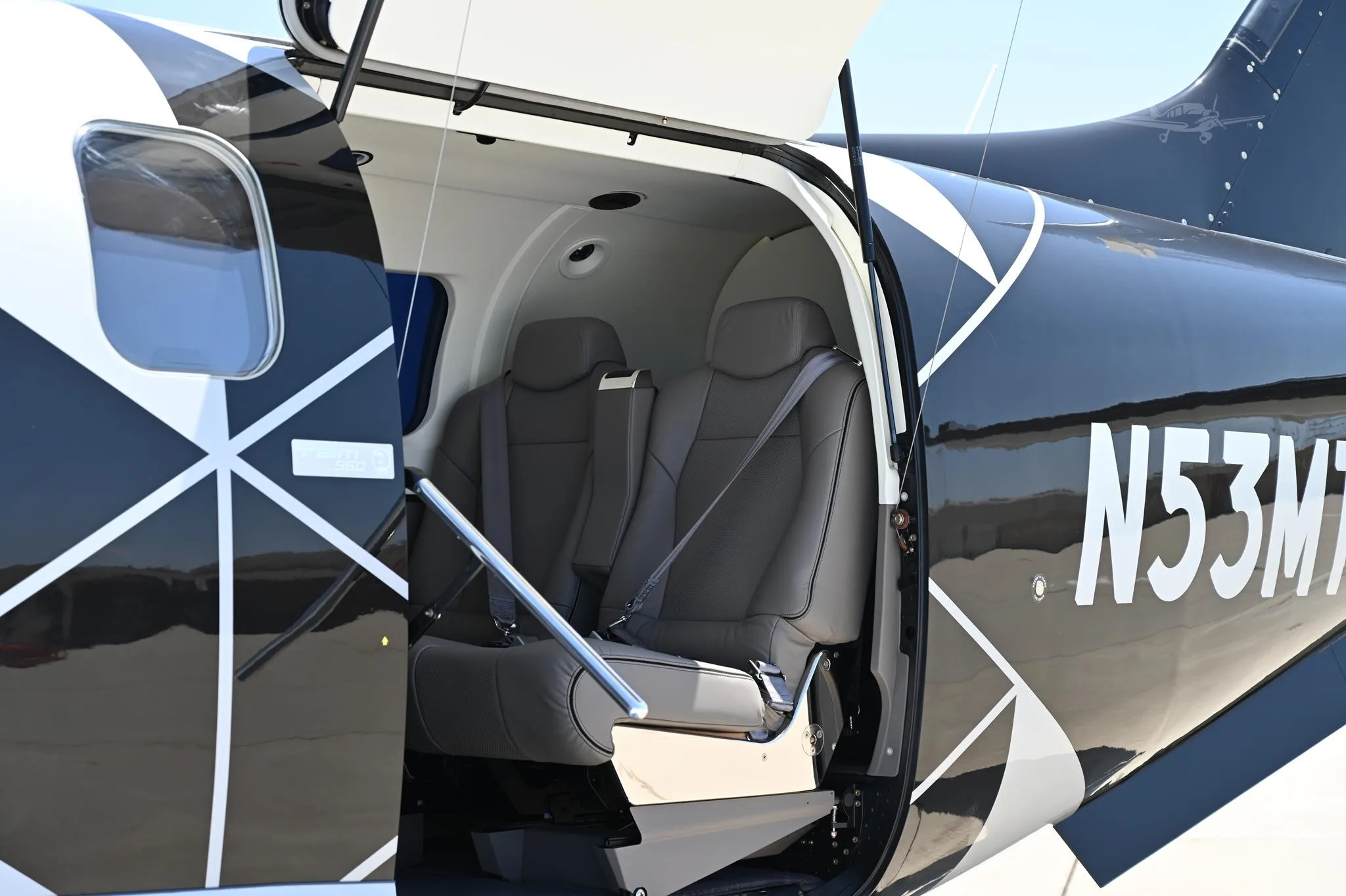 Marketing image of a 2025 DAHER TBM 960.