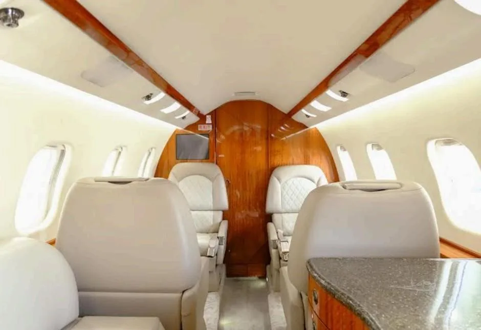 Cabin interior of a 2009 LEARJET 60XR.
