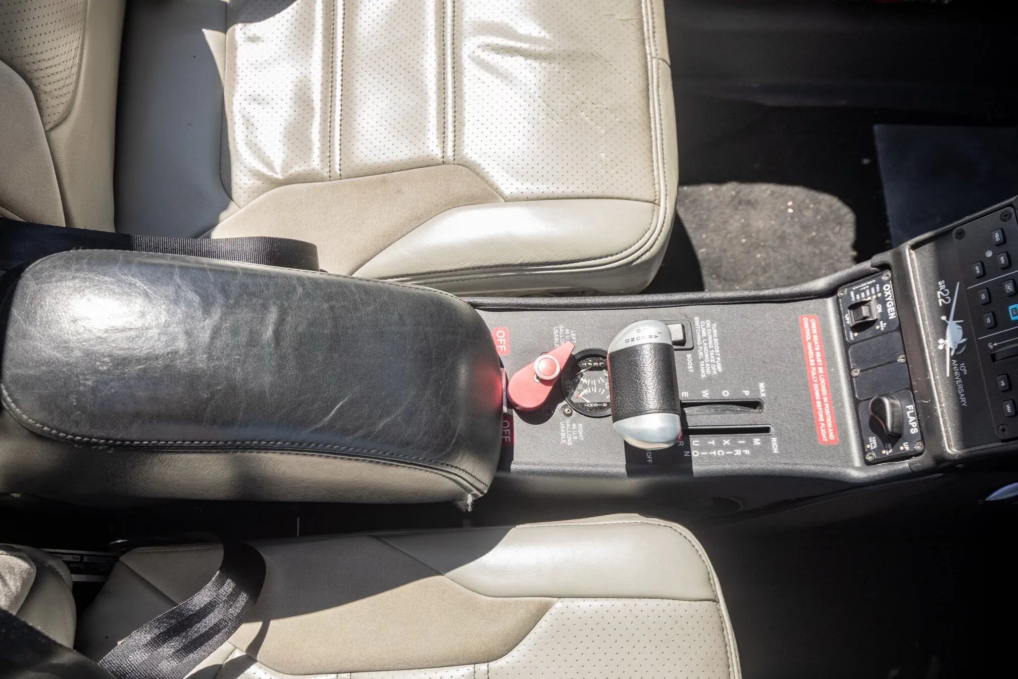 Cabin interior of a 2011 Cirrus SR22-G3 TURBO.