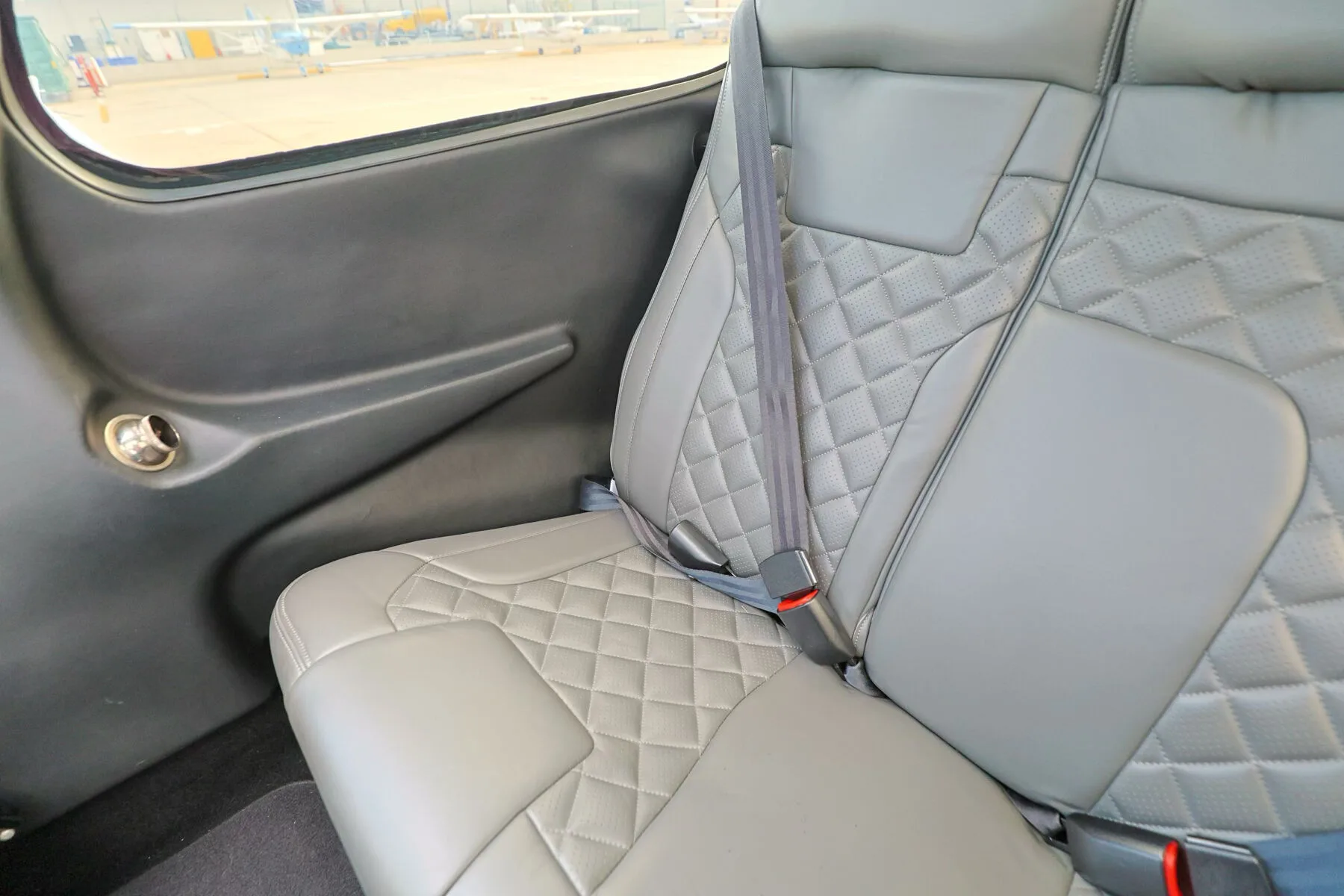 Cabin interior of a 2018 Cirrus SR20 G6 Premium.