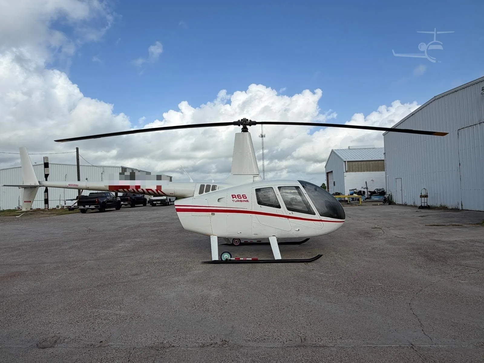 NA - 2012 Robinson R66