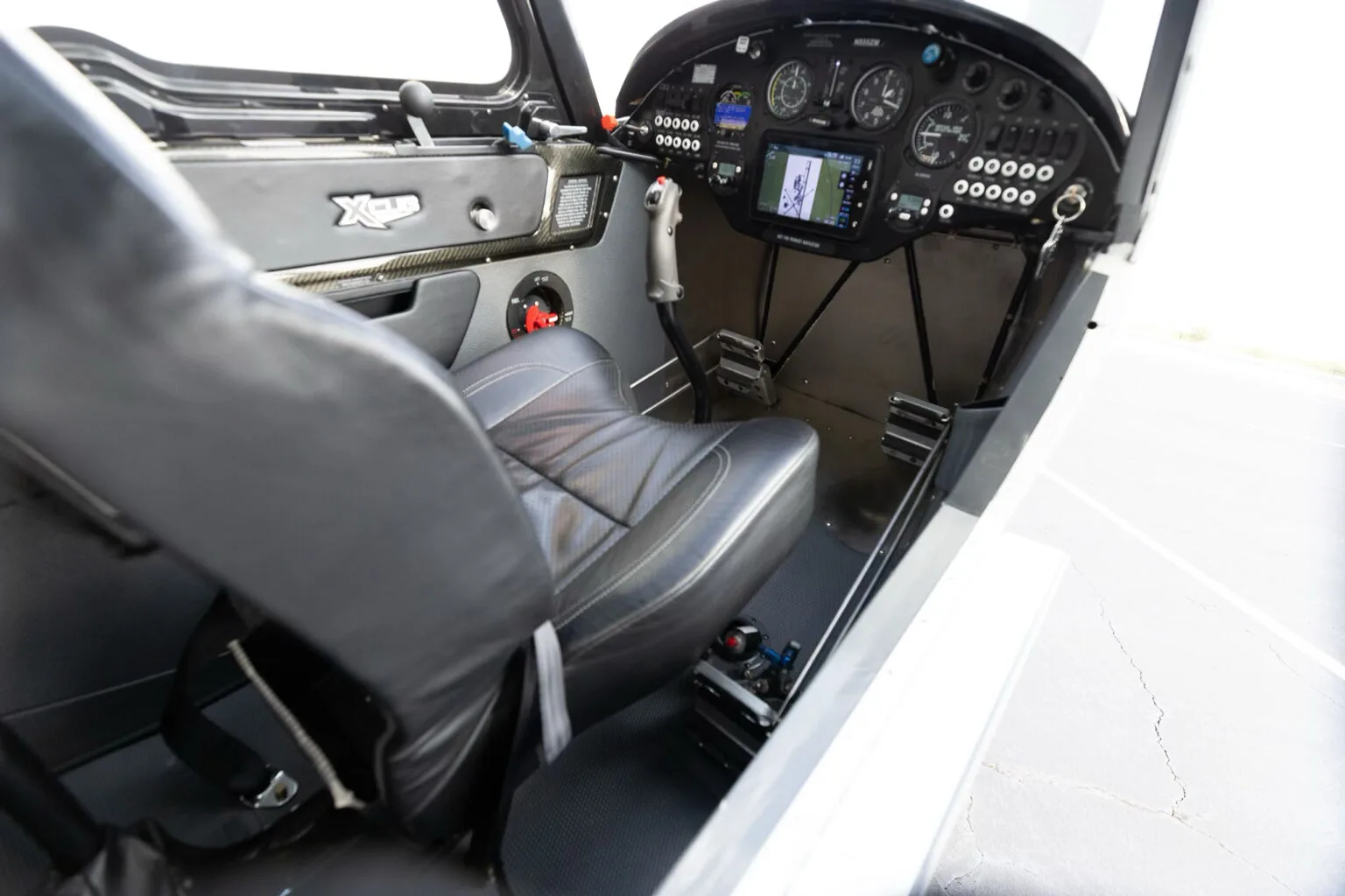 Cockpit and instrument panel of a 2016 CubCrafters XCUB.