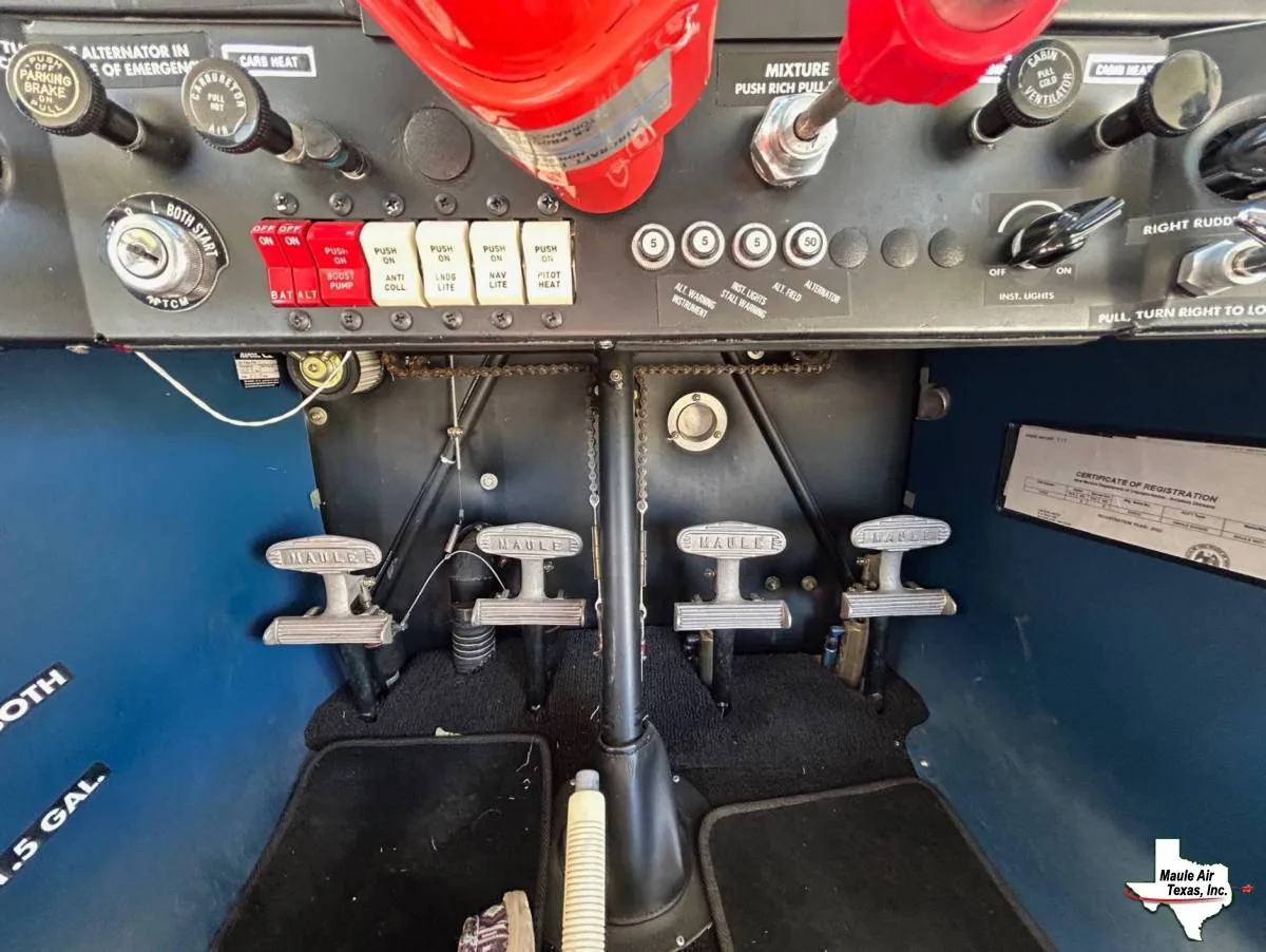 Cockpit and instrument panel of a 1994 Maule MX-7-180A.