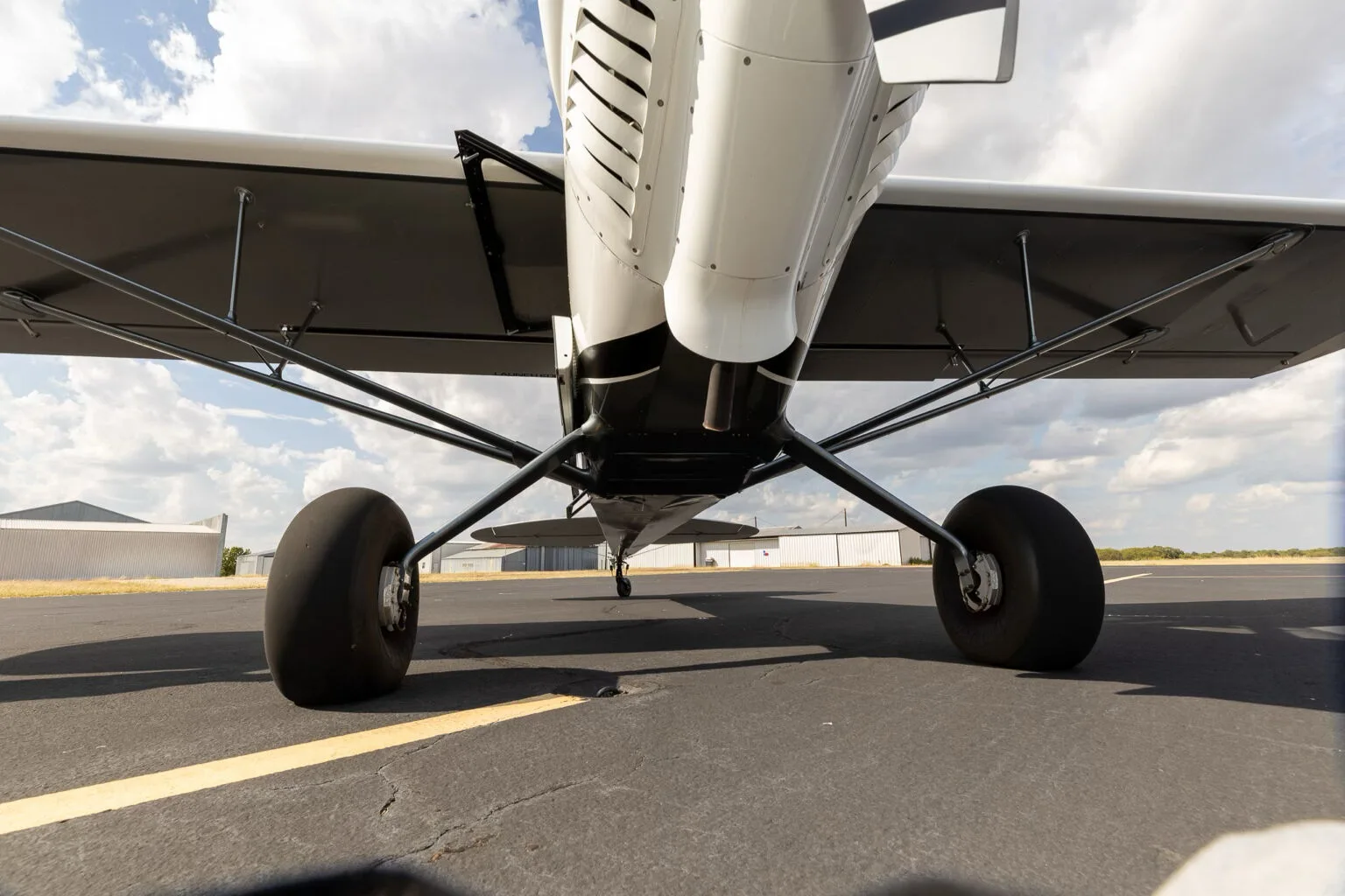 Exterior view of a 2016 CubCrafters XCUB, N555ZM.